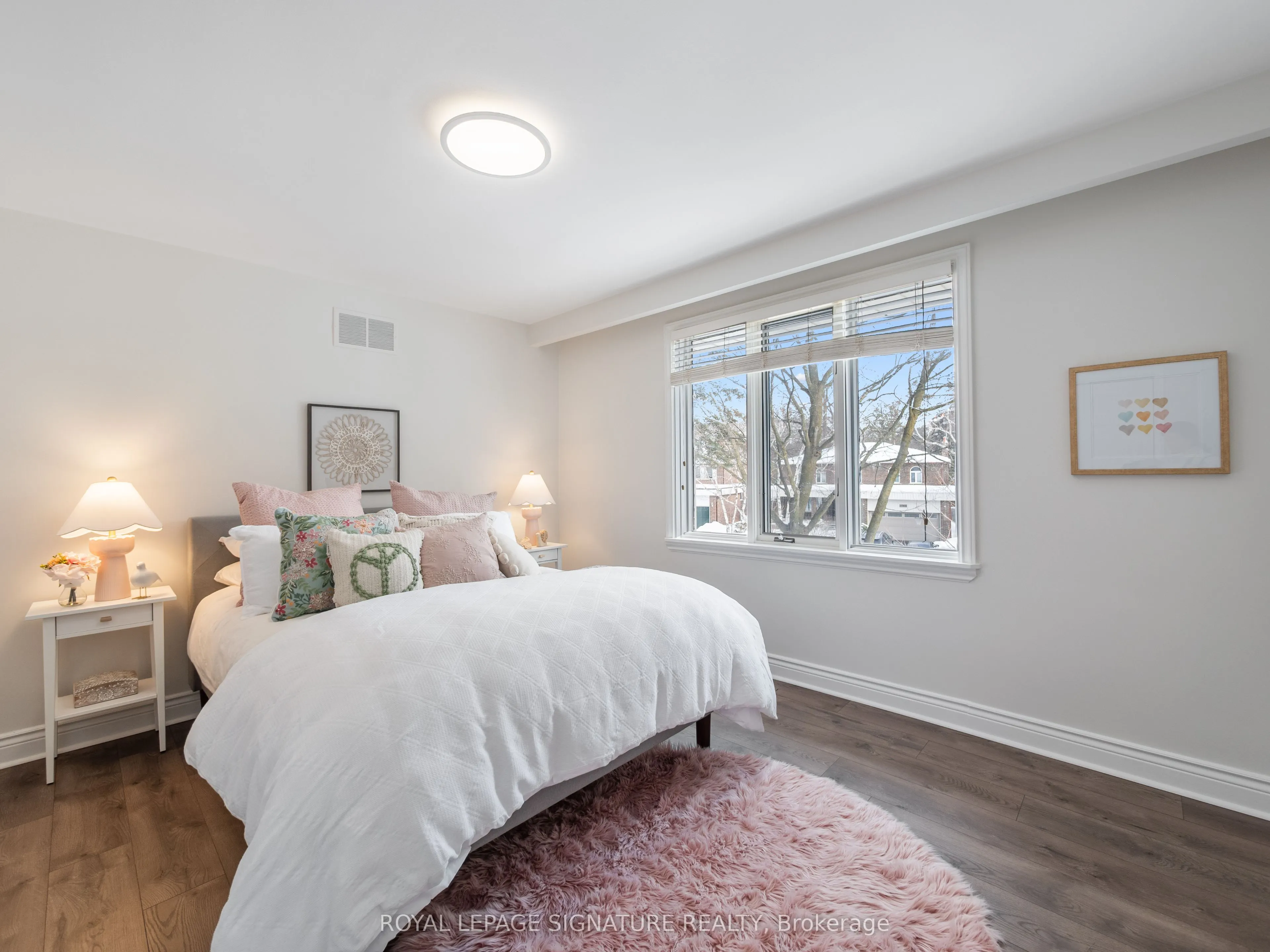 1376 Tecumseh Park Drive