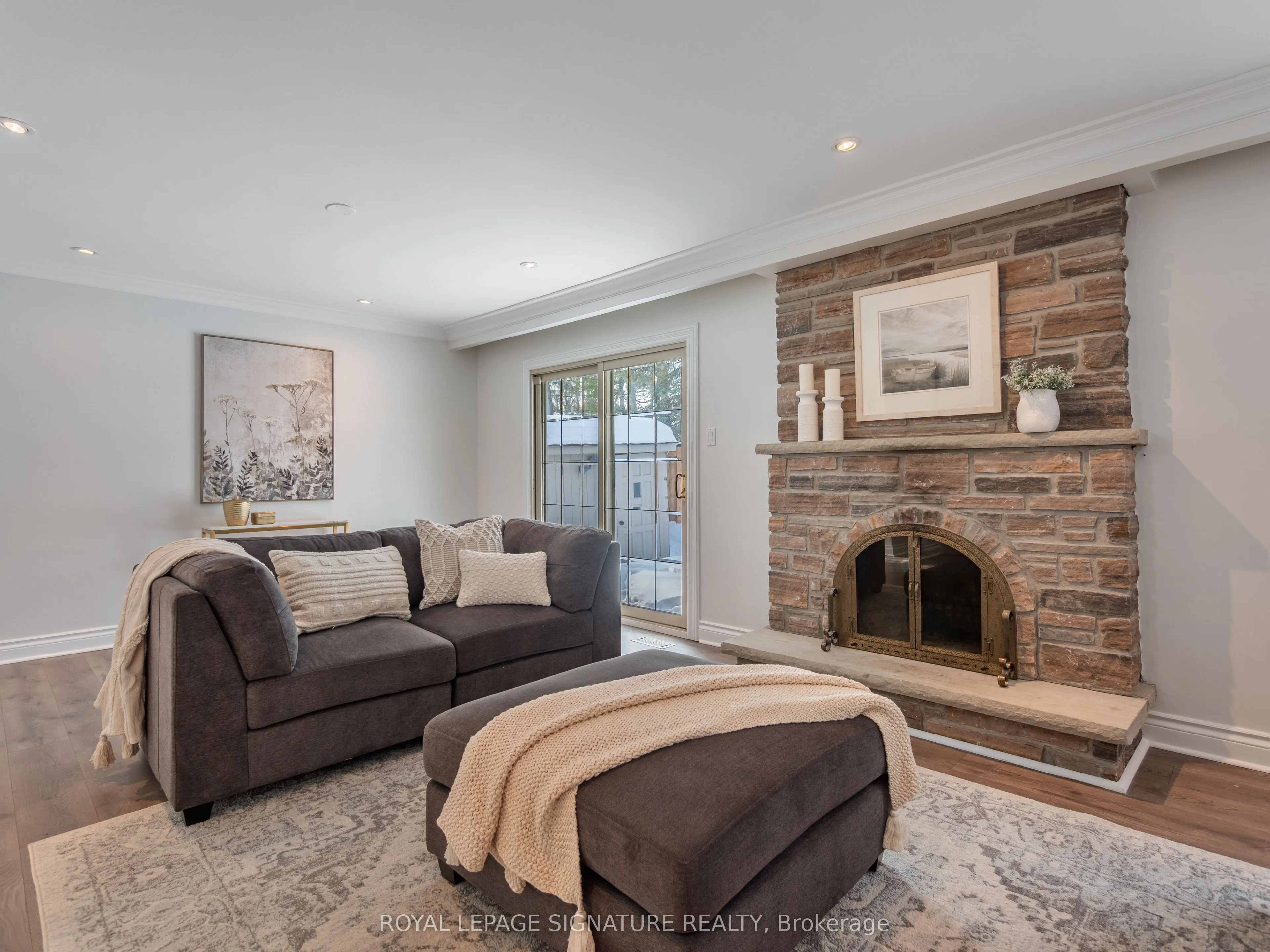 1376 Tecumseh Park Drive