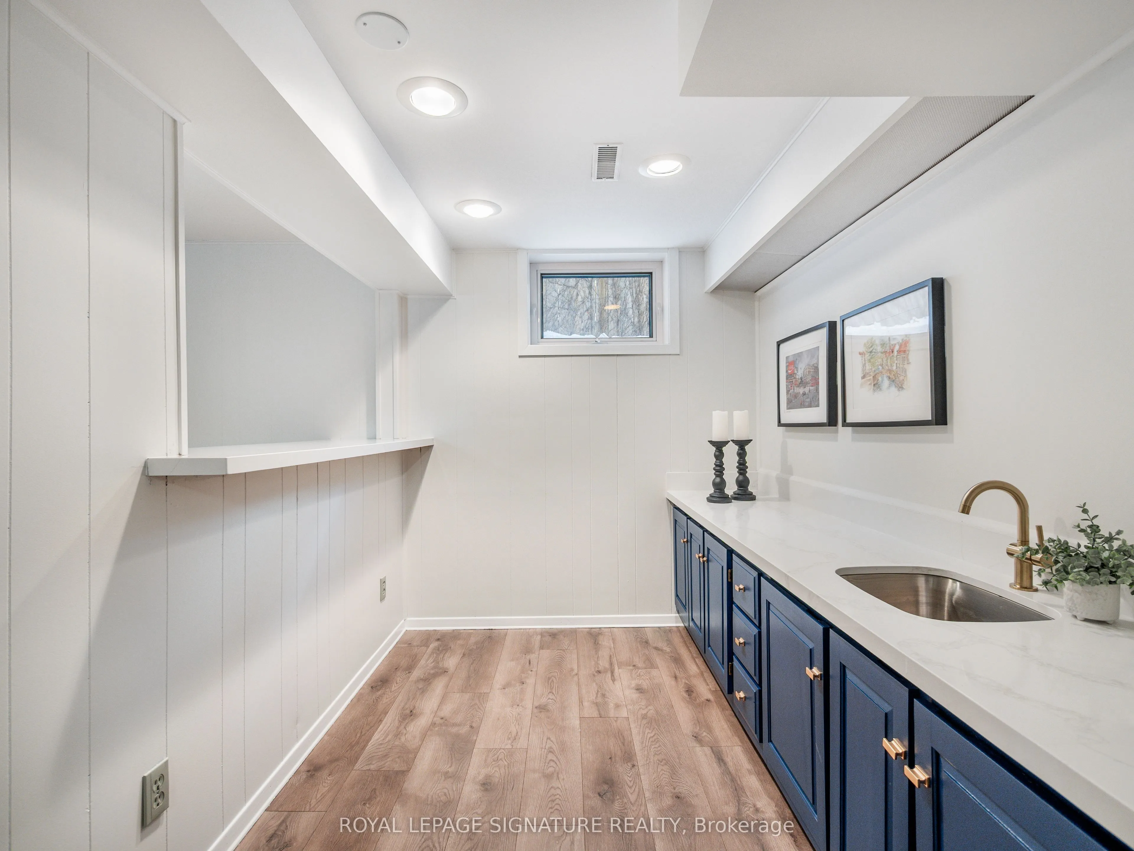 1376 Tecumseh Park Drive