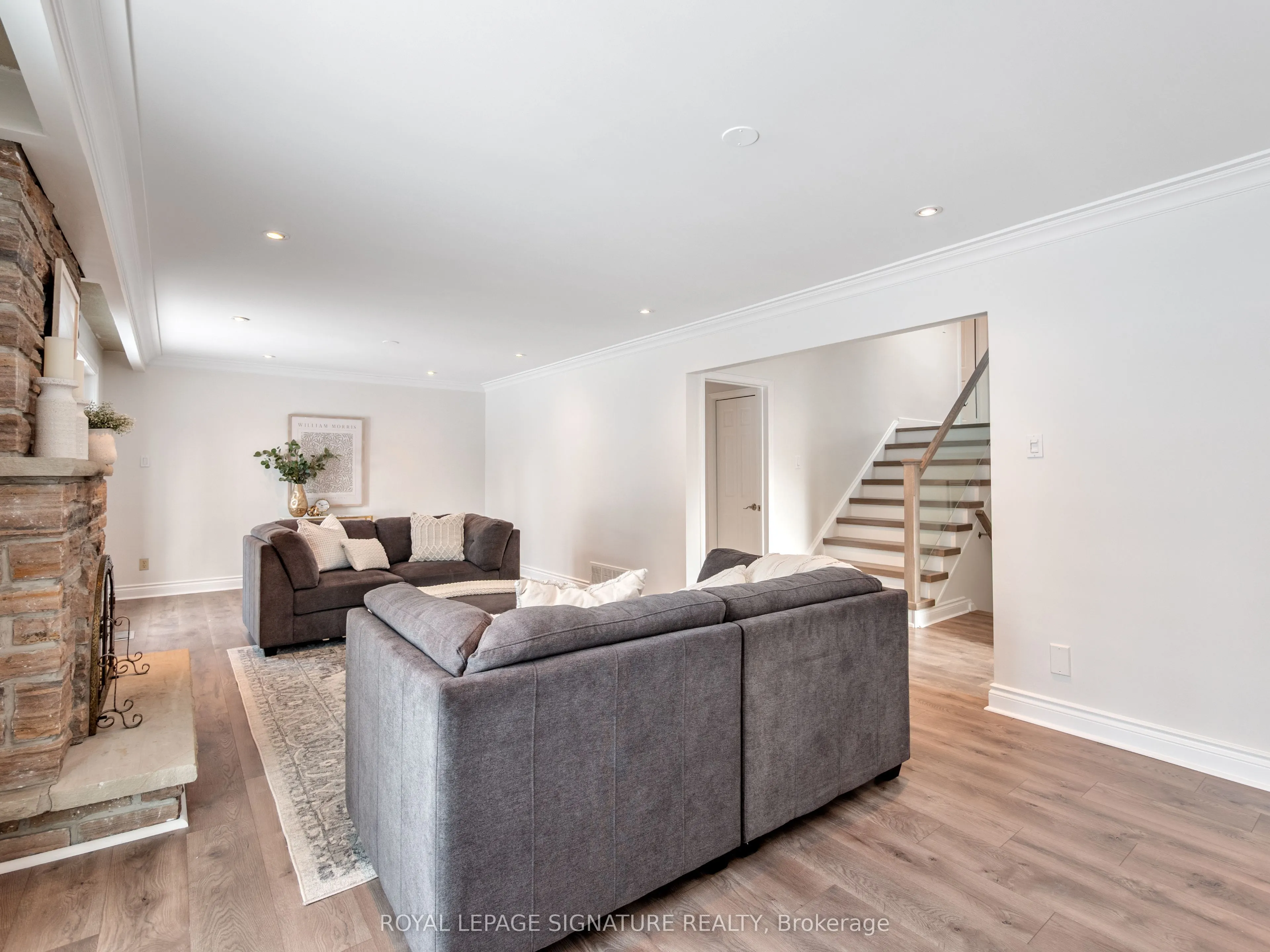 1376 Tecumseh Park Drive
