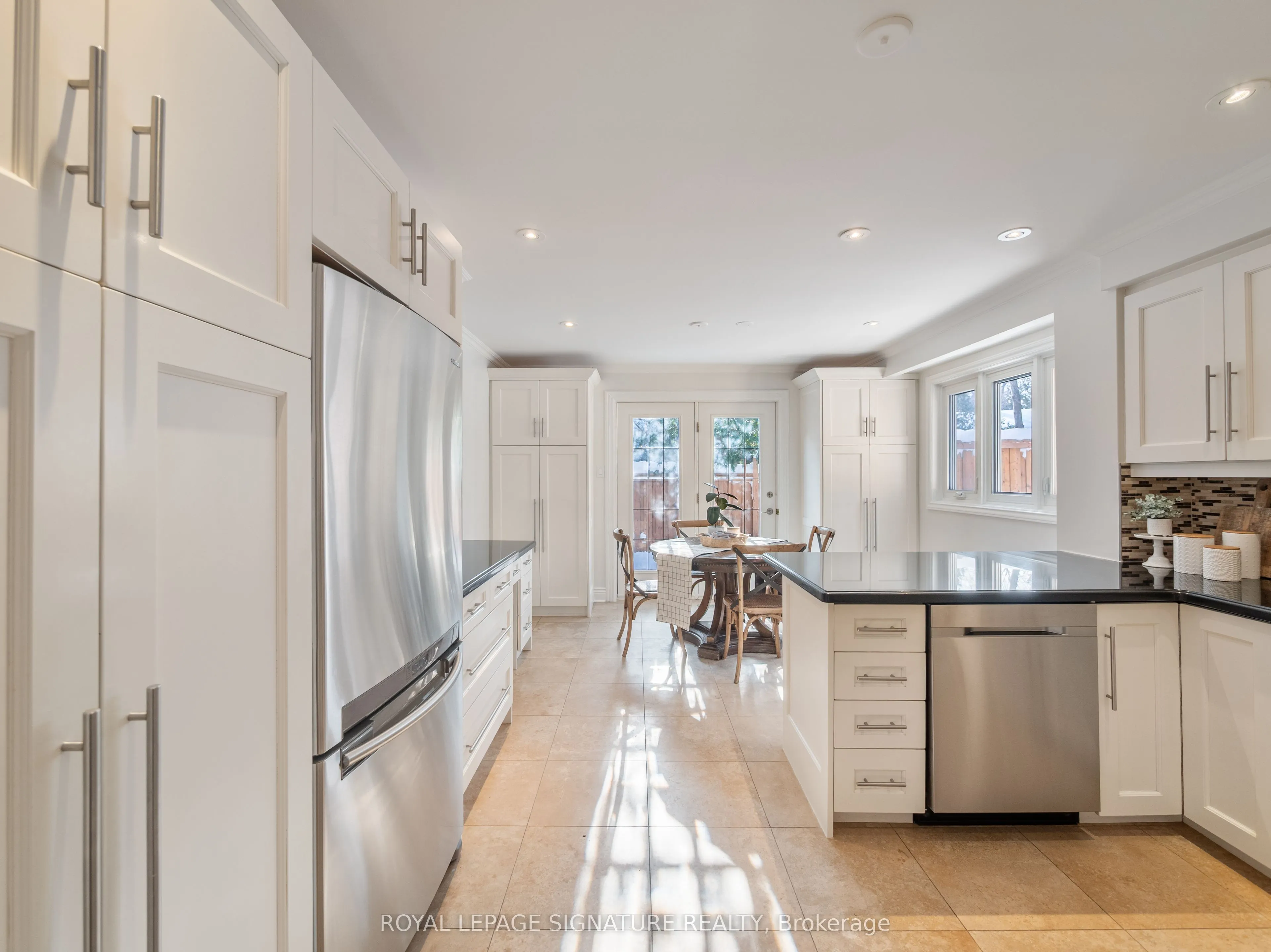 1376 Tecumseh Park Drive