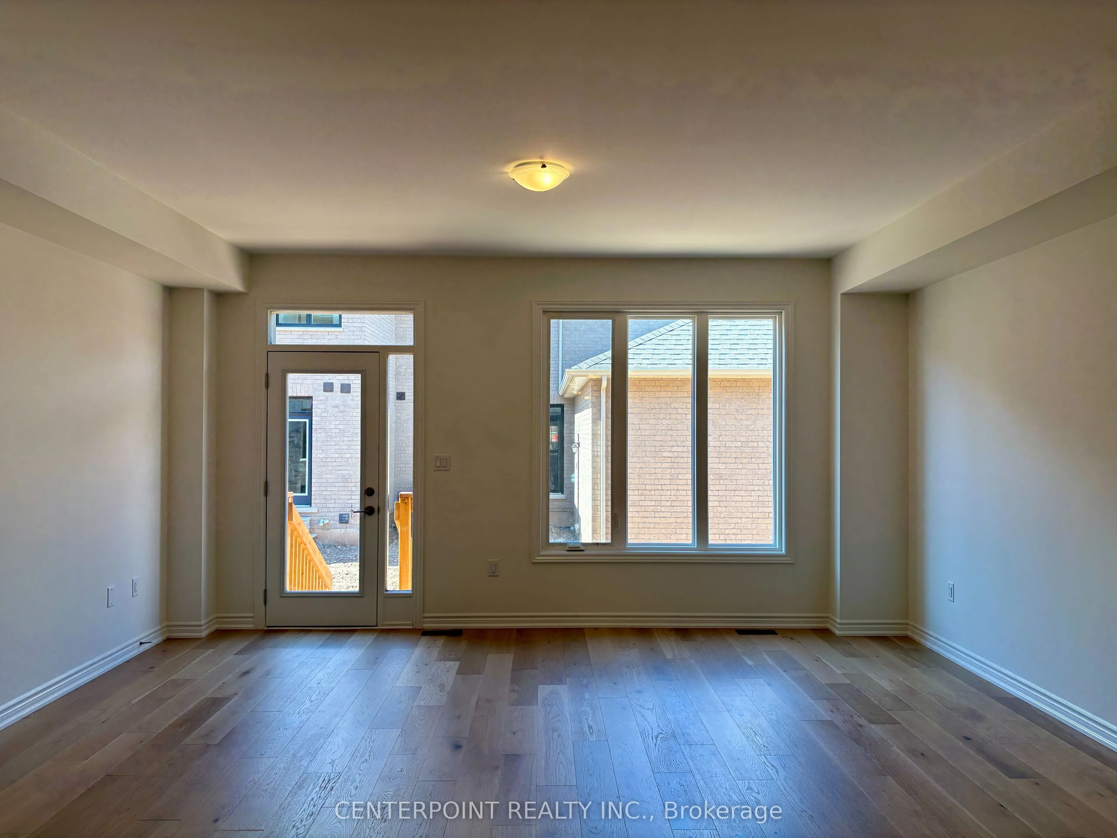 3084 Harvard Gardens