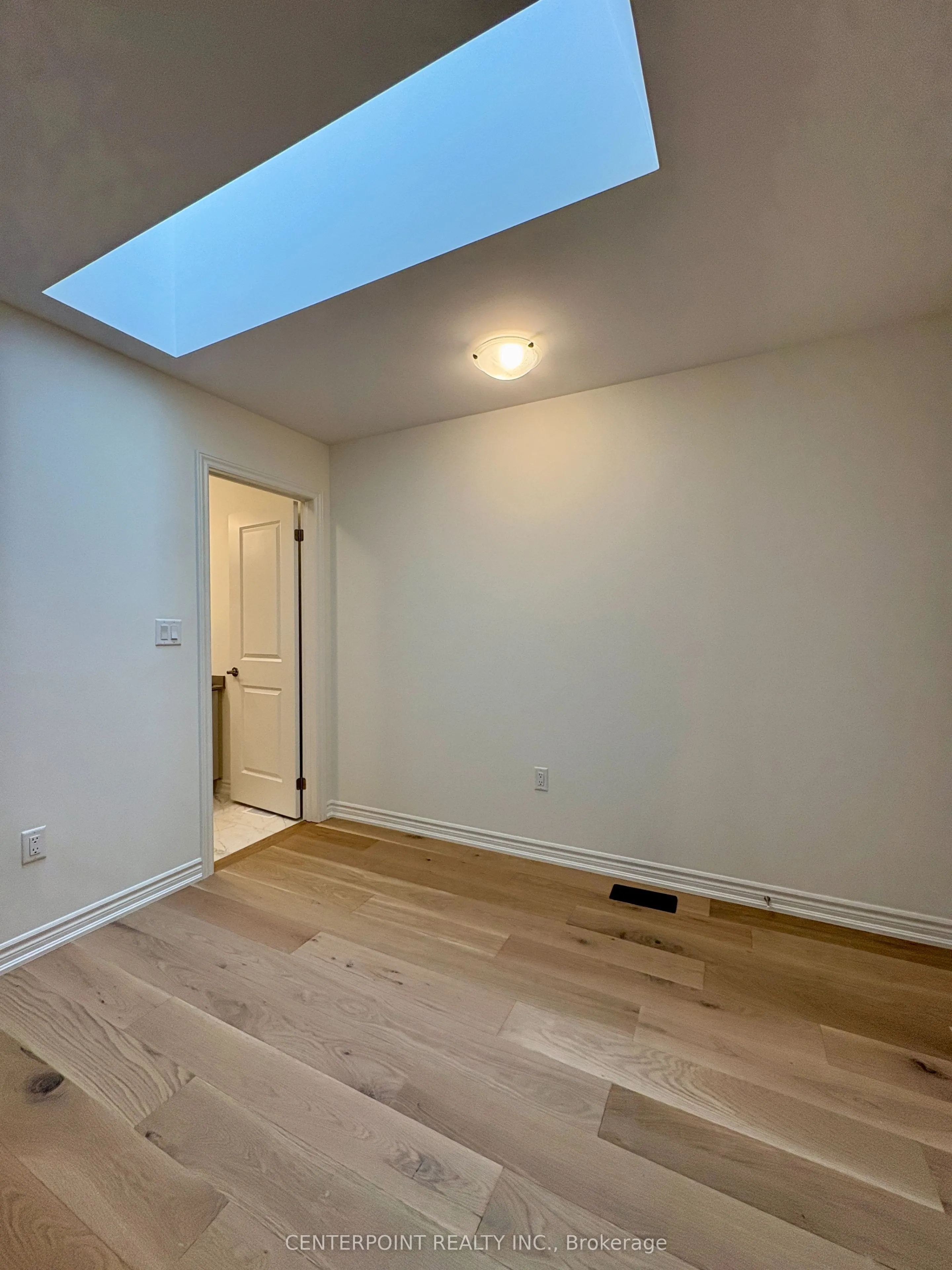 3084 Harvard Gardens