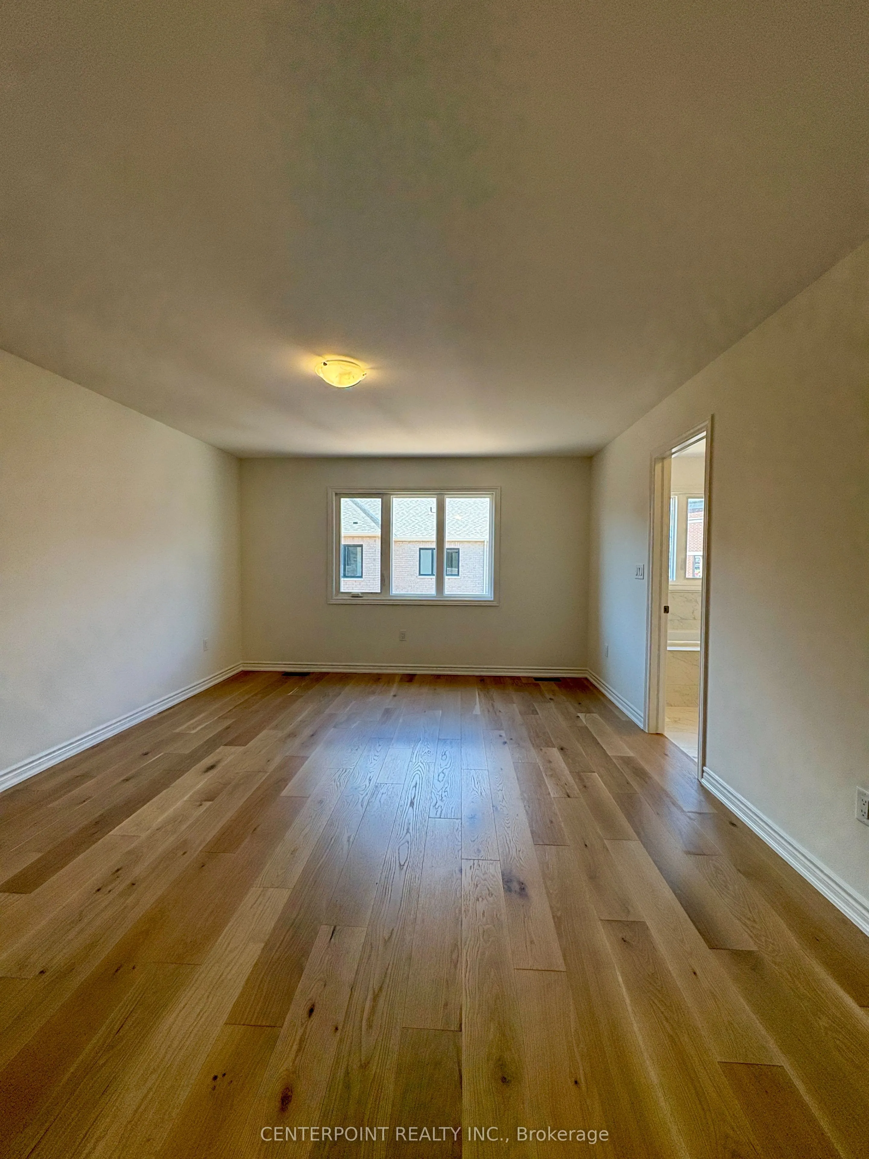 3084 Harvard Gardens