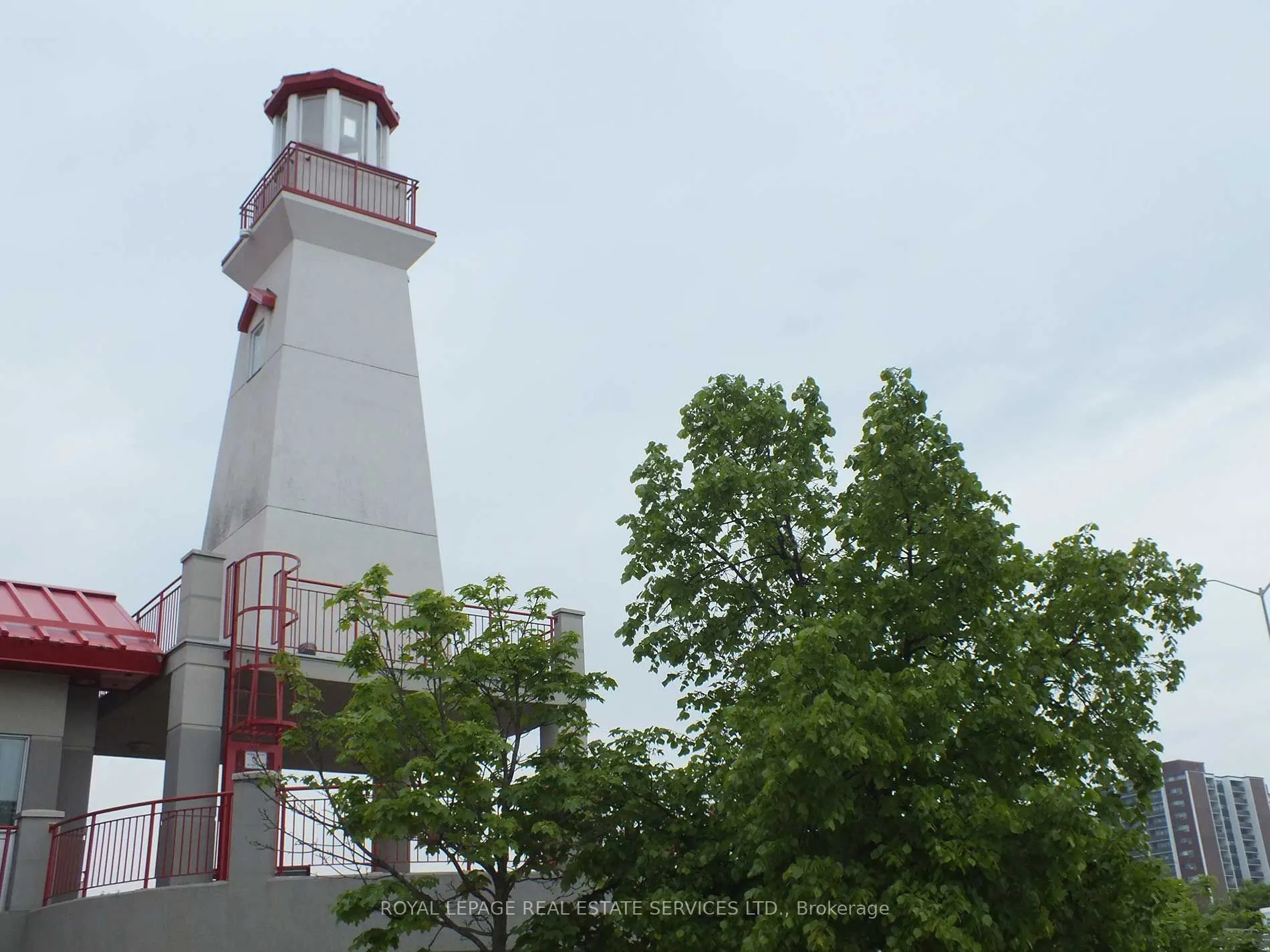 322 Lakeshore Road W, #9