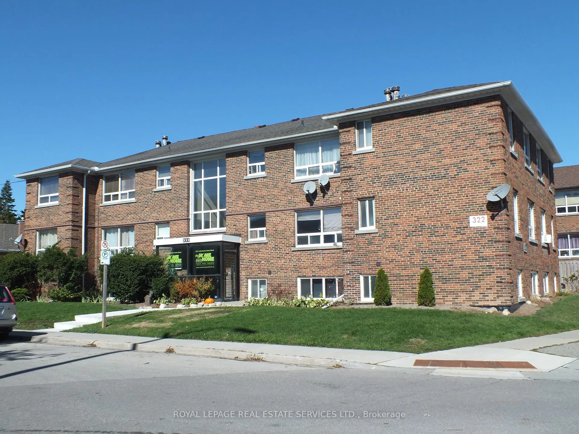 322 Lakeshore Road W, #9