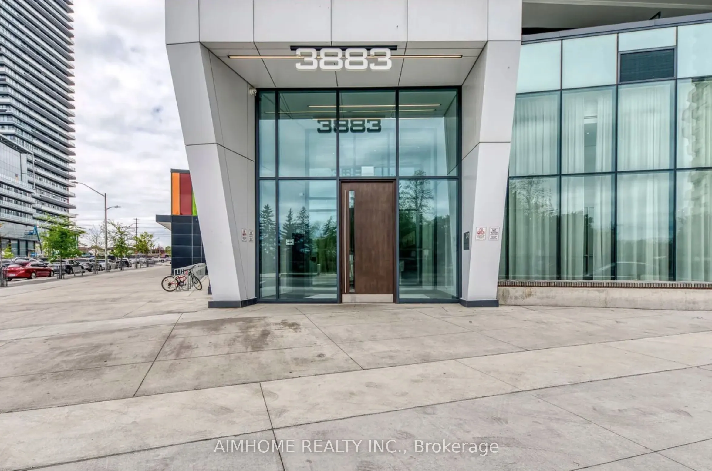 3883 Quartz Road N, #5404