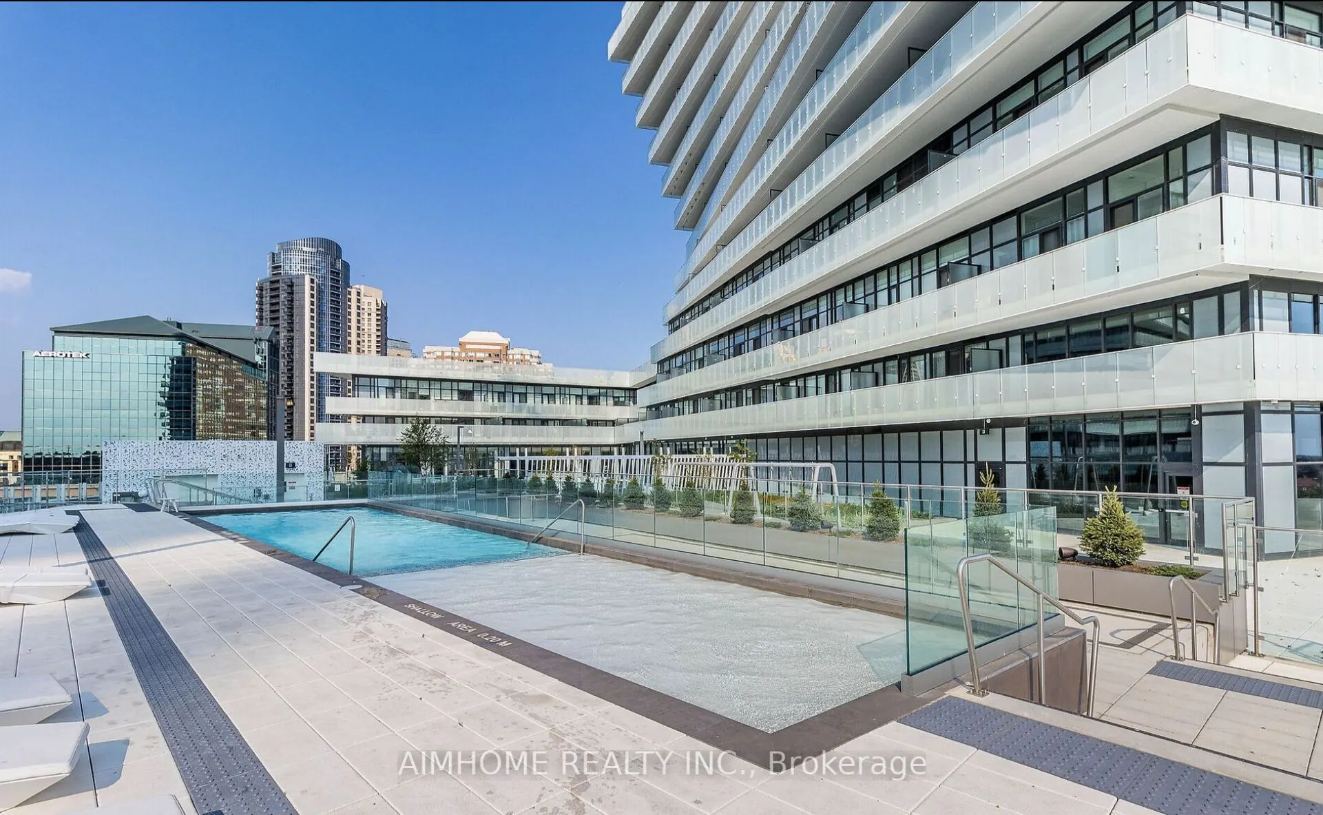 3883 Quartz Road N, #5404