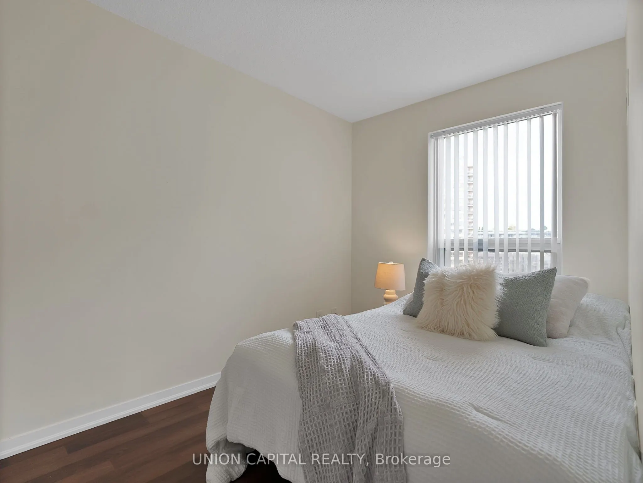 38 Joe Shuster Way, #919