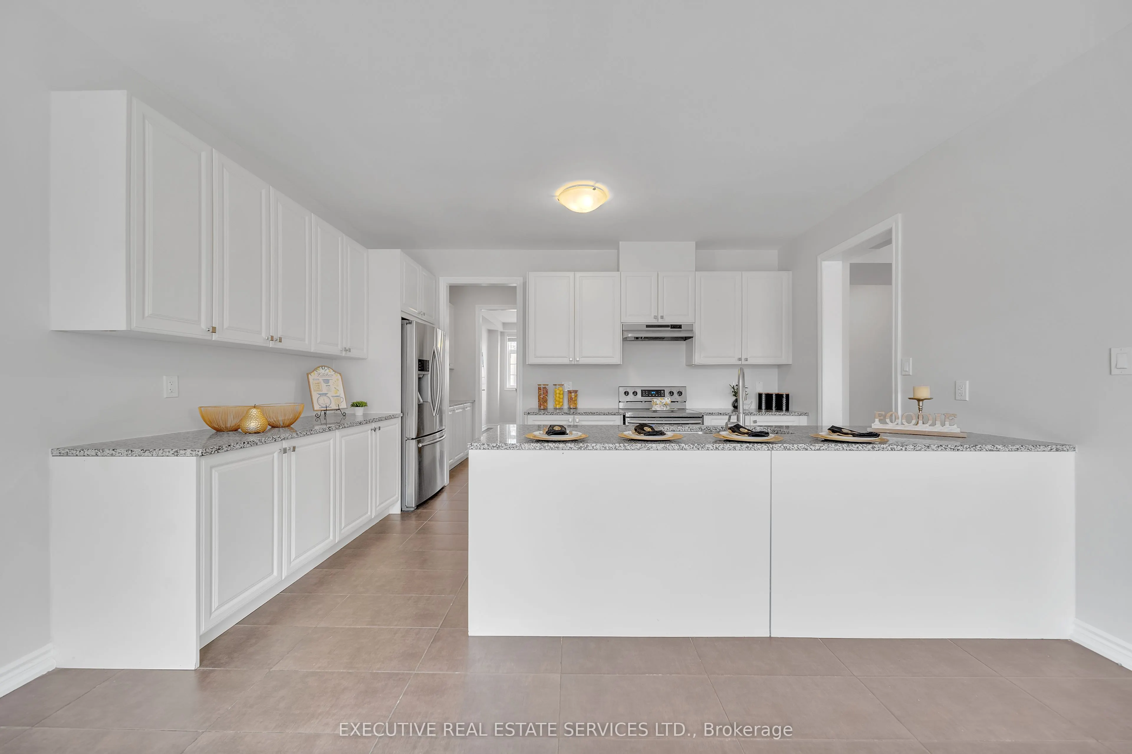 168 Thornbush Boulevard