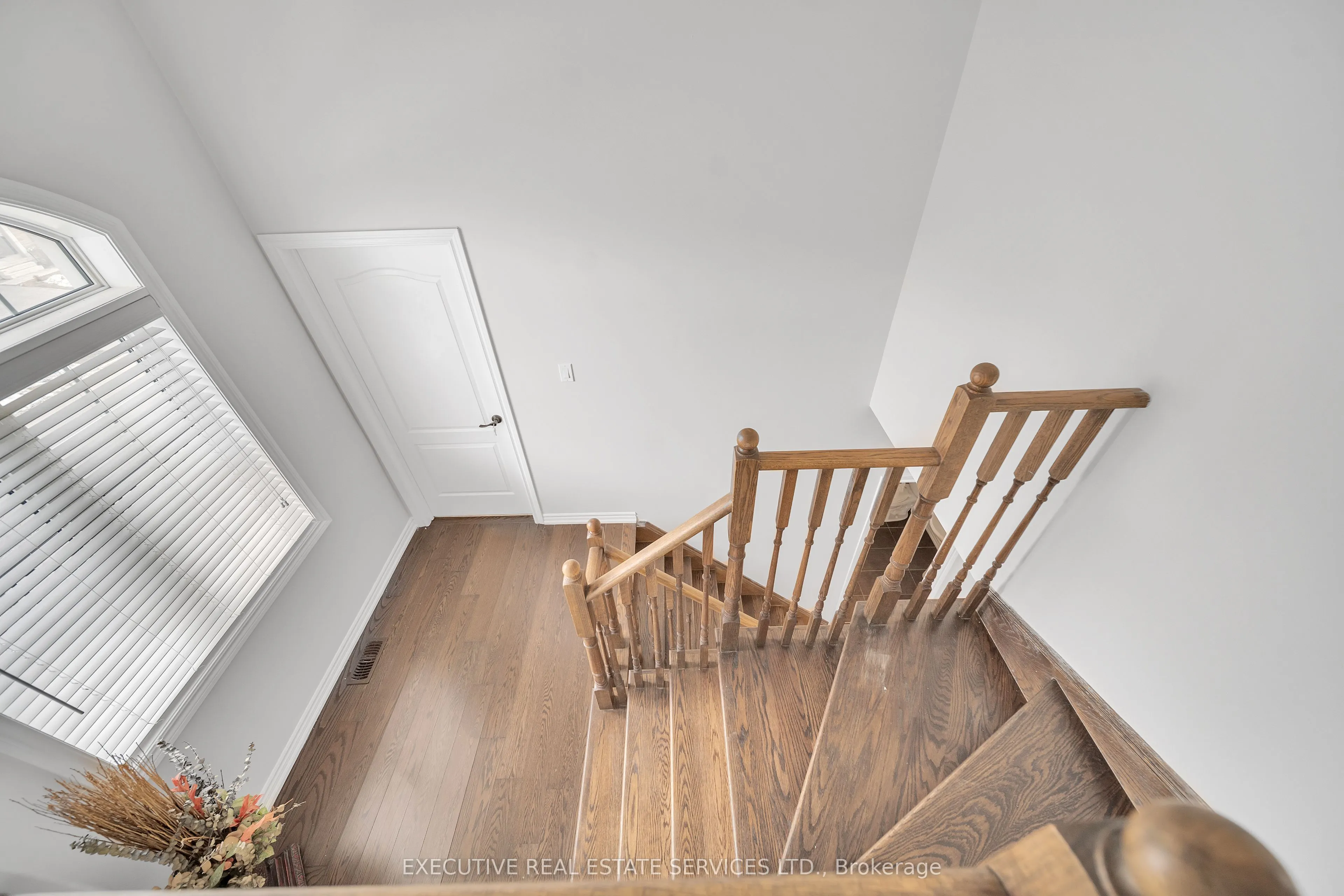 168 Thornbush Boulevard