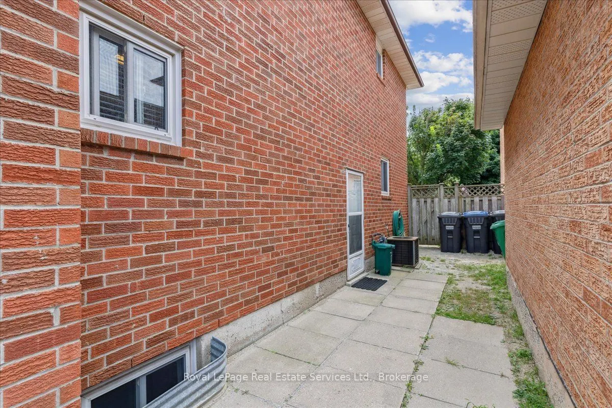 211 Murray Street