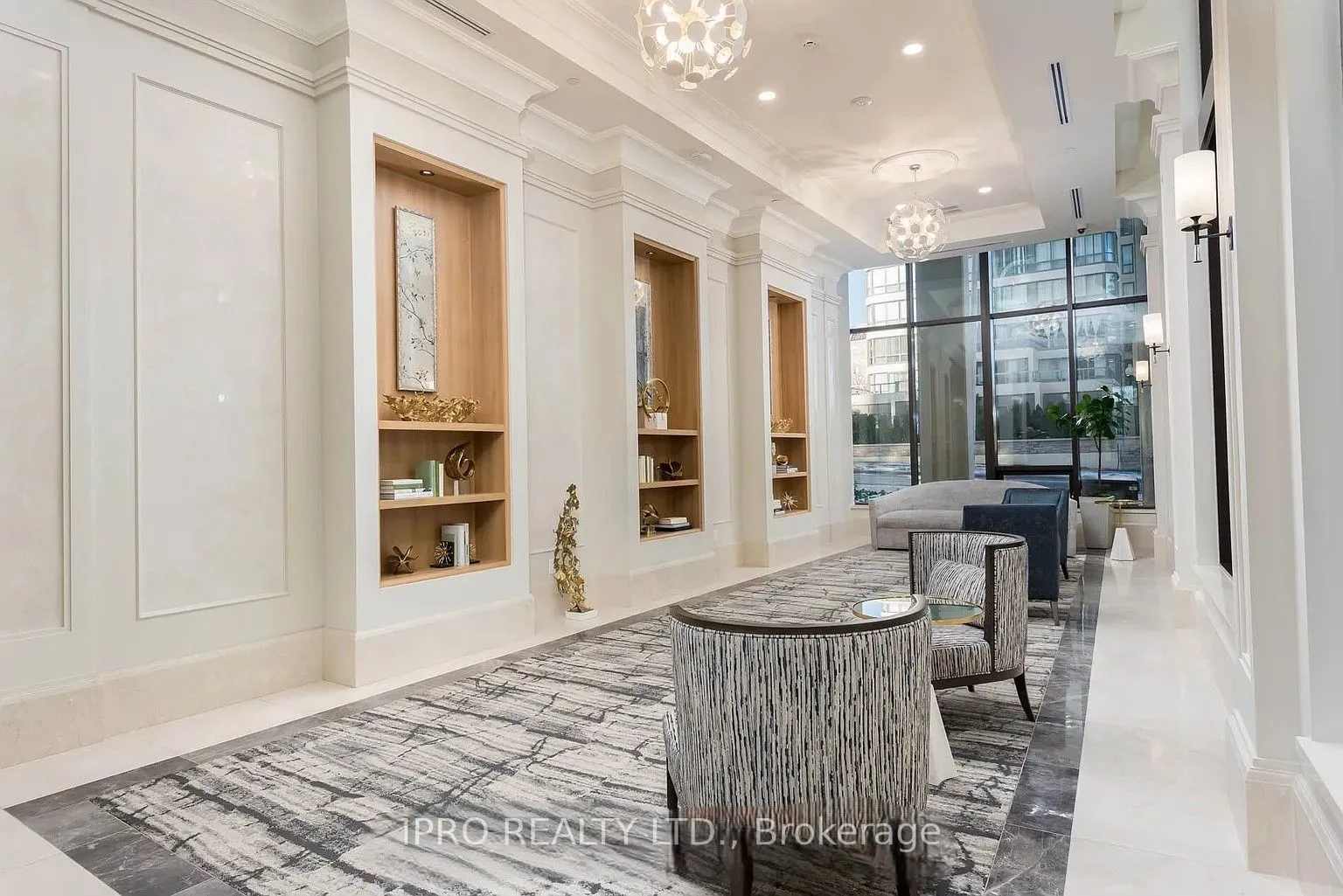 36 Elm Drive, #2505