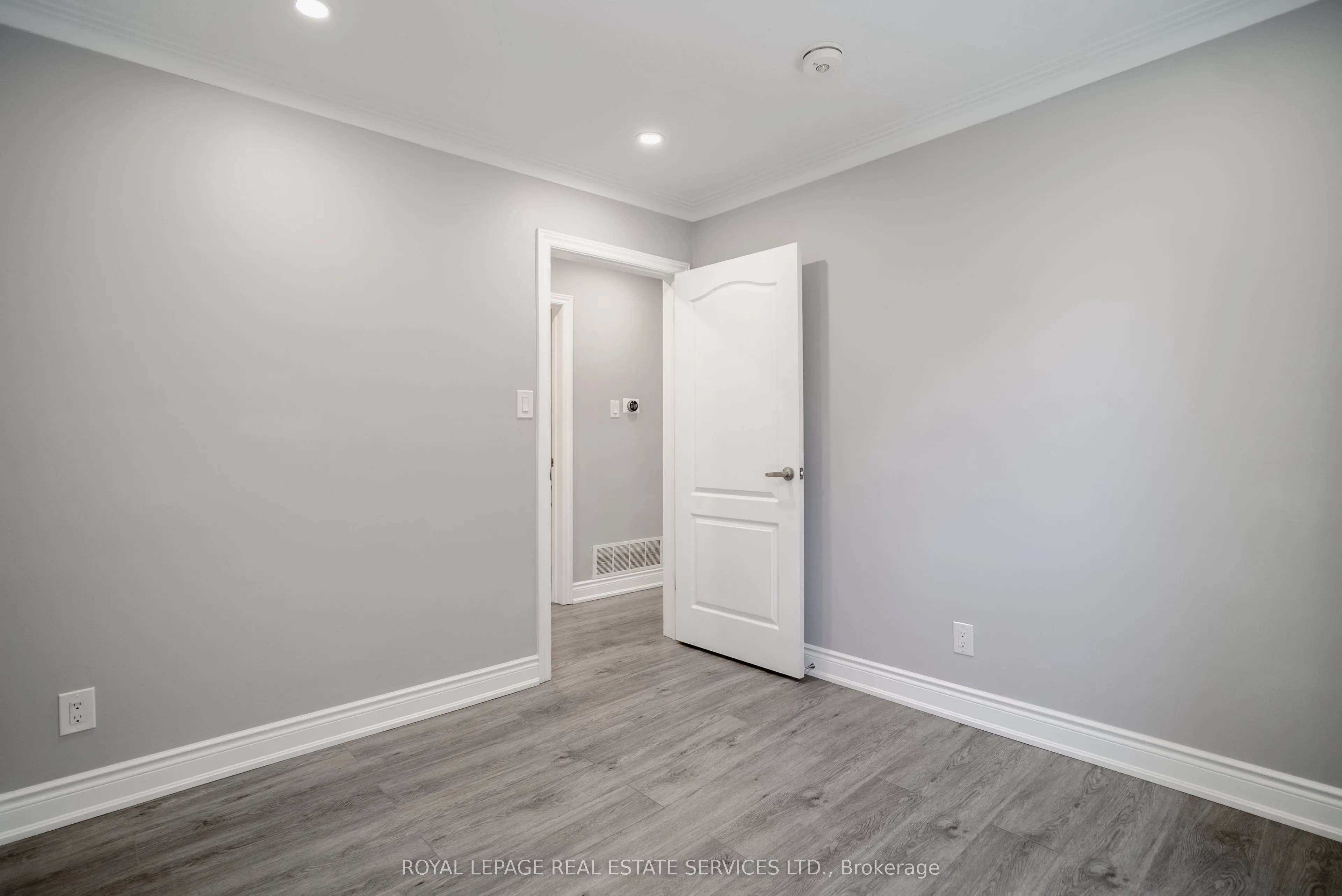 177 Gooch Avenue, #2