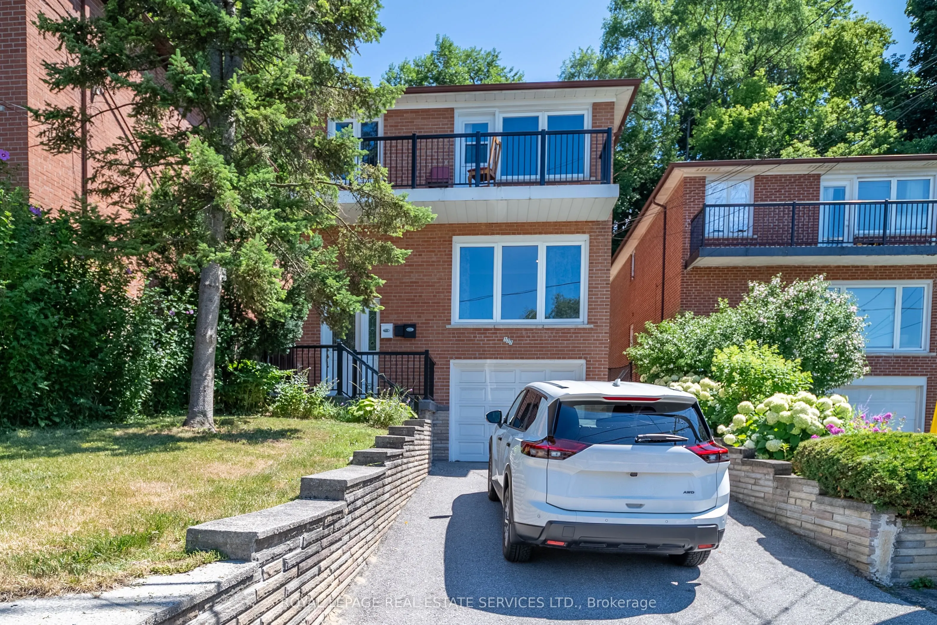 177 Gooch Avenue, #2