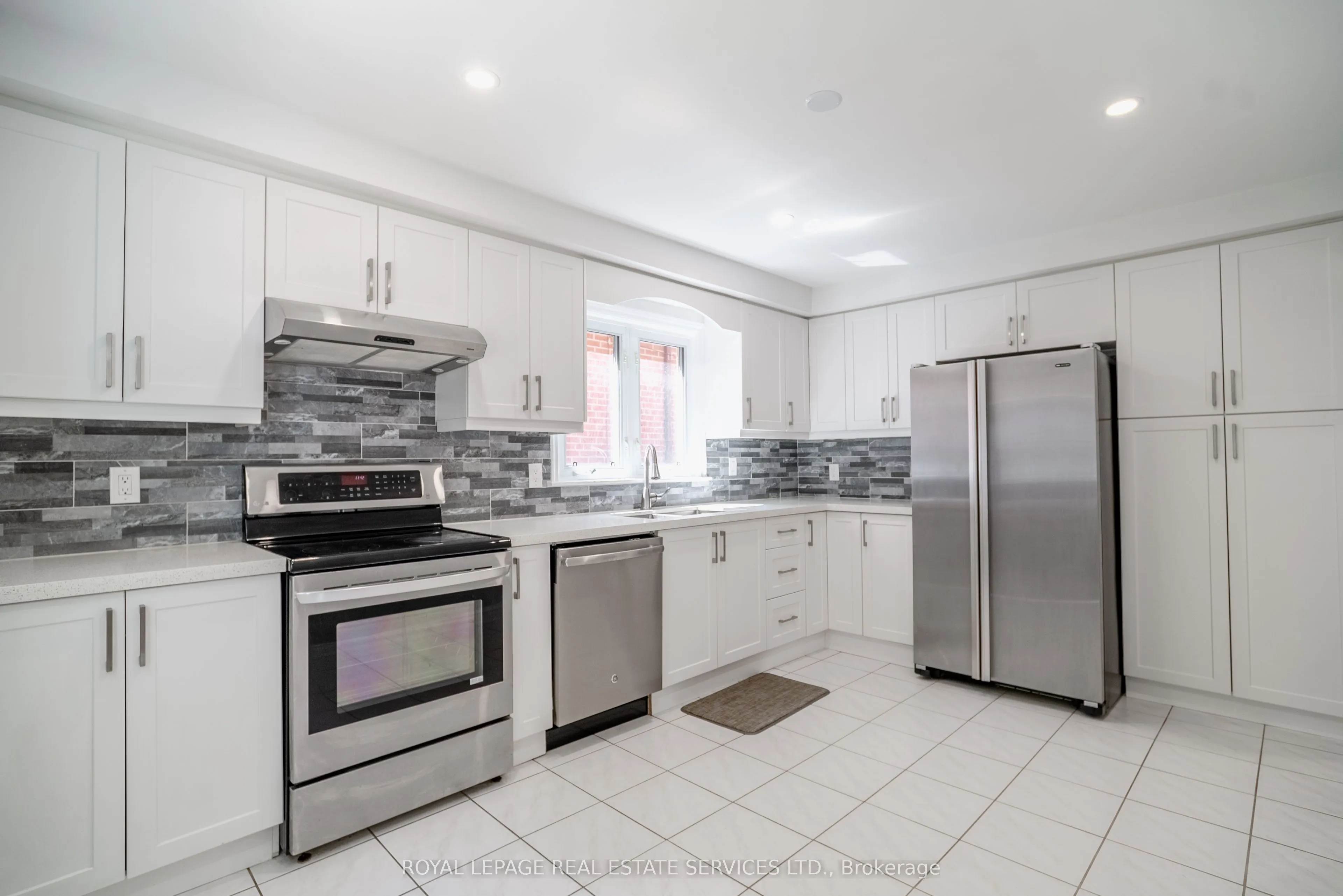 177 Gooch Avenue, #2