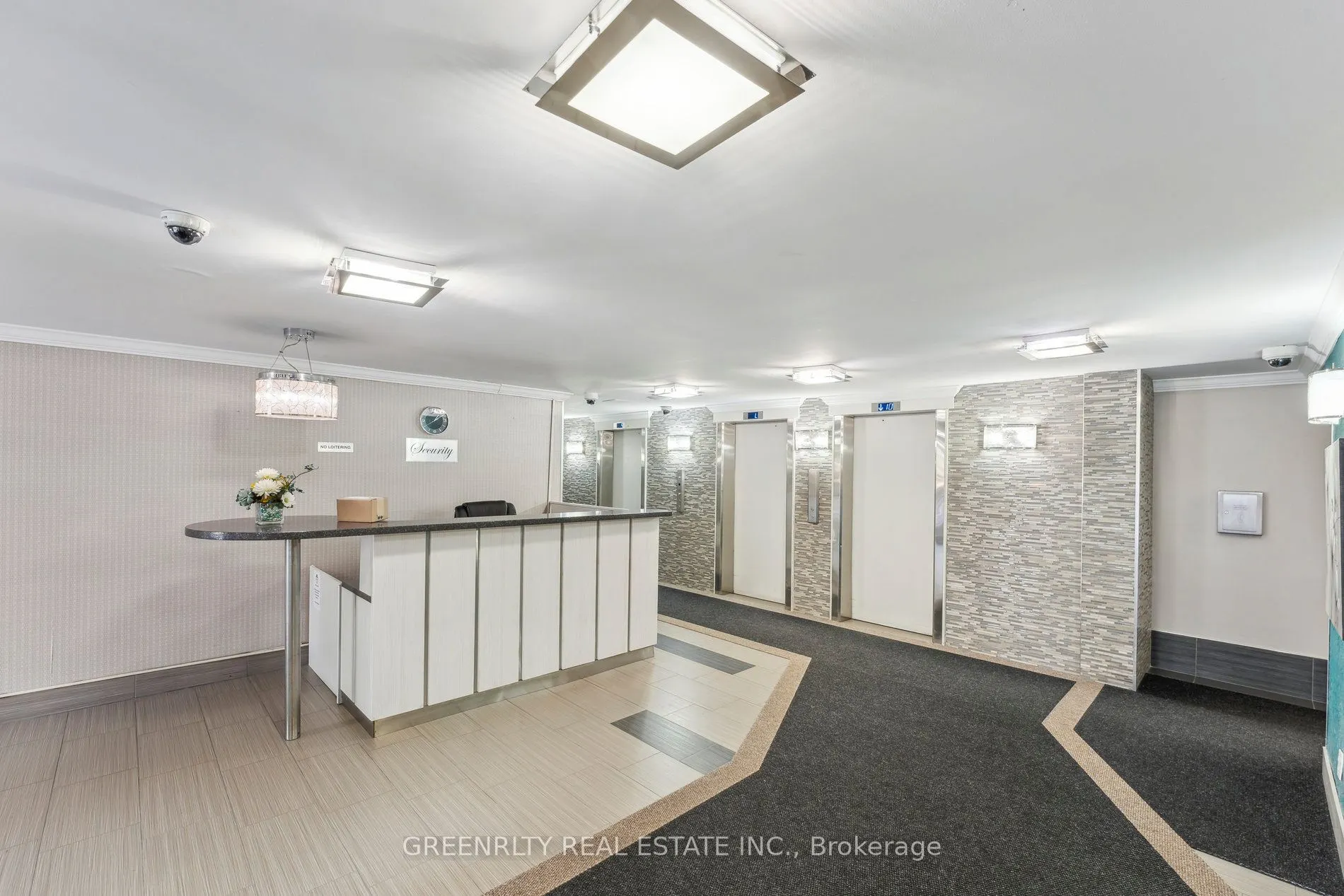 15 Kensington Road, #1903