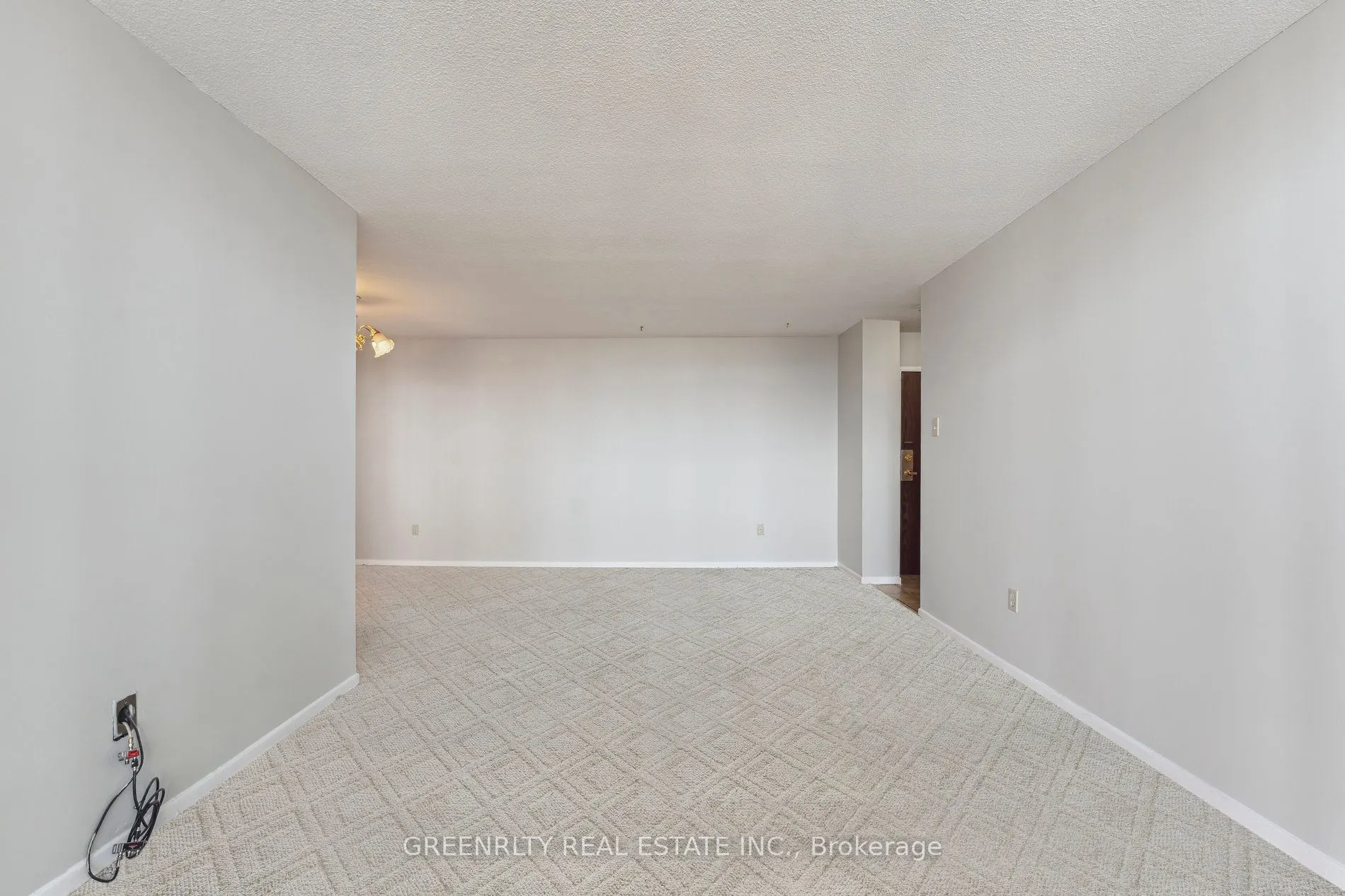 15 Kensington Road, #1903