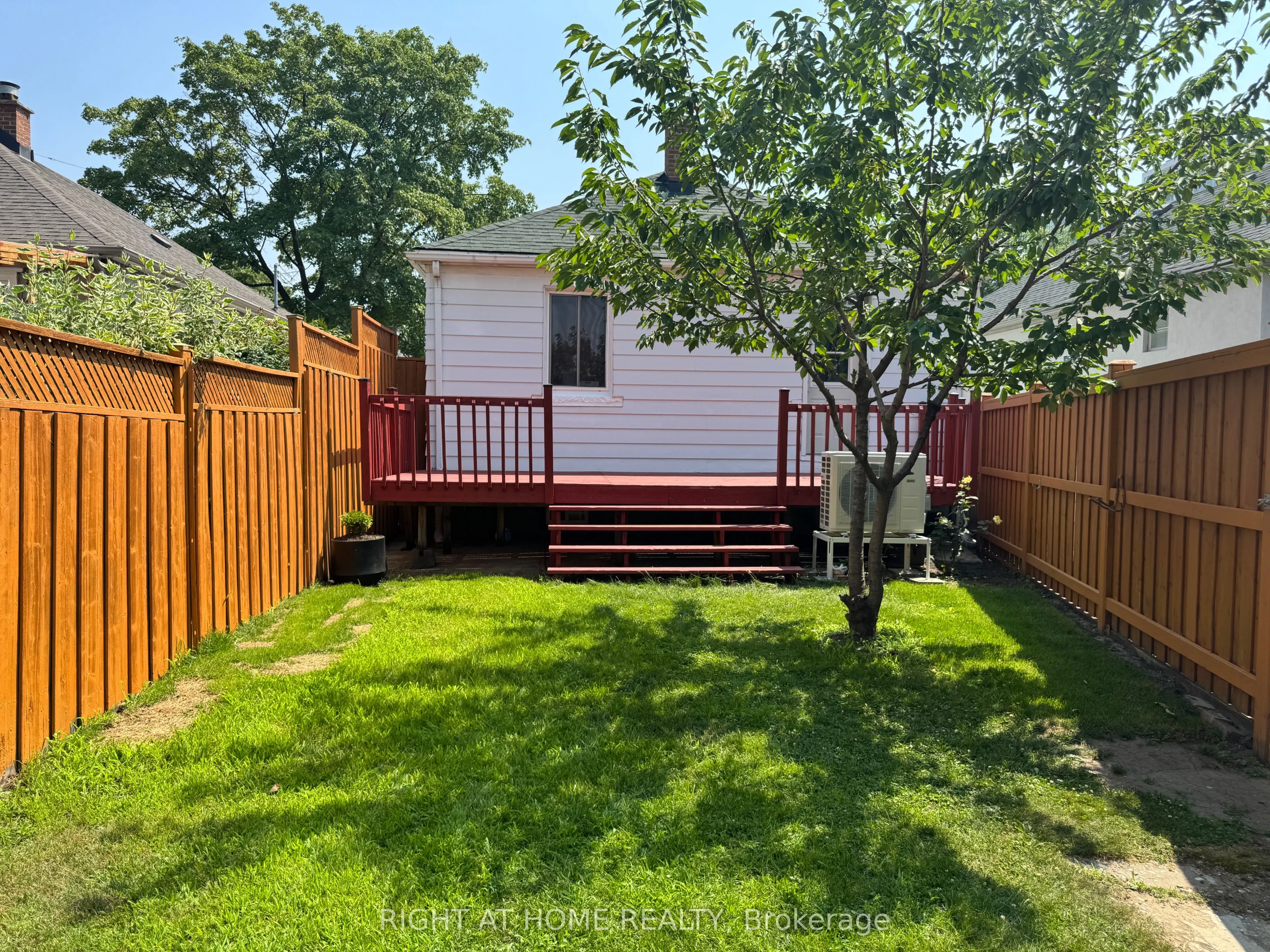 8 Culnan Avenue