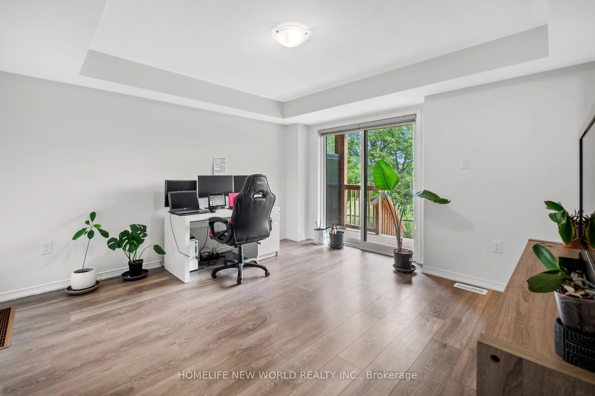 51 Woodstream Drive