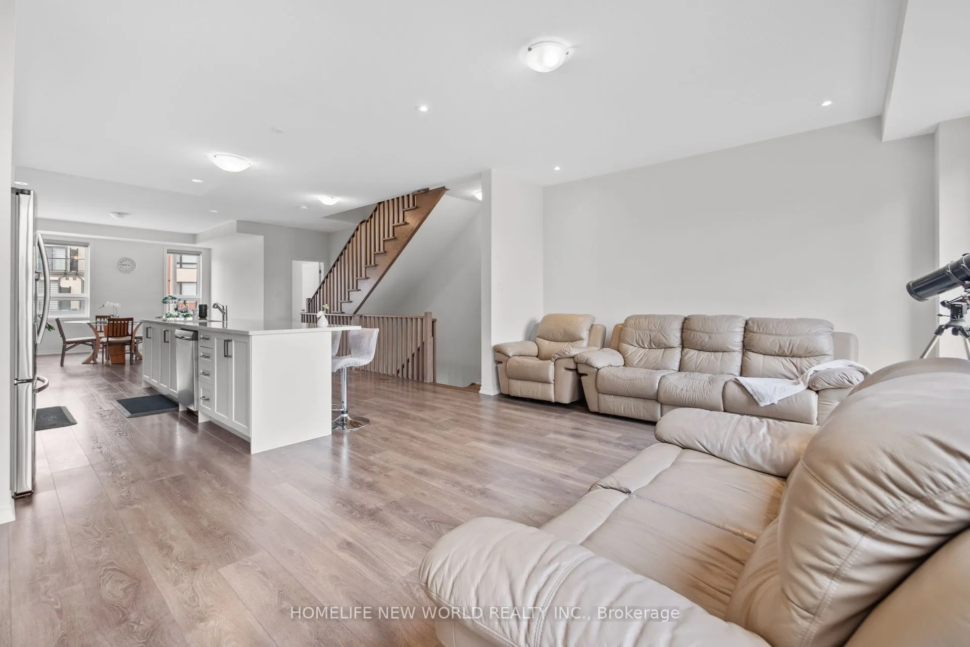 51 Woodstream Drive