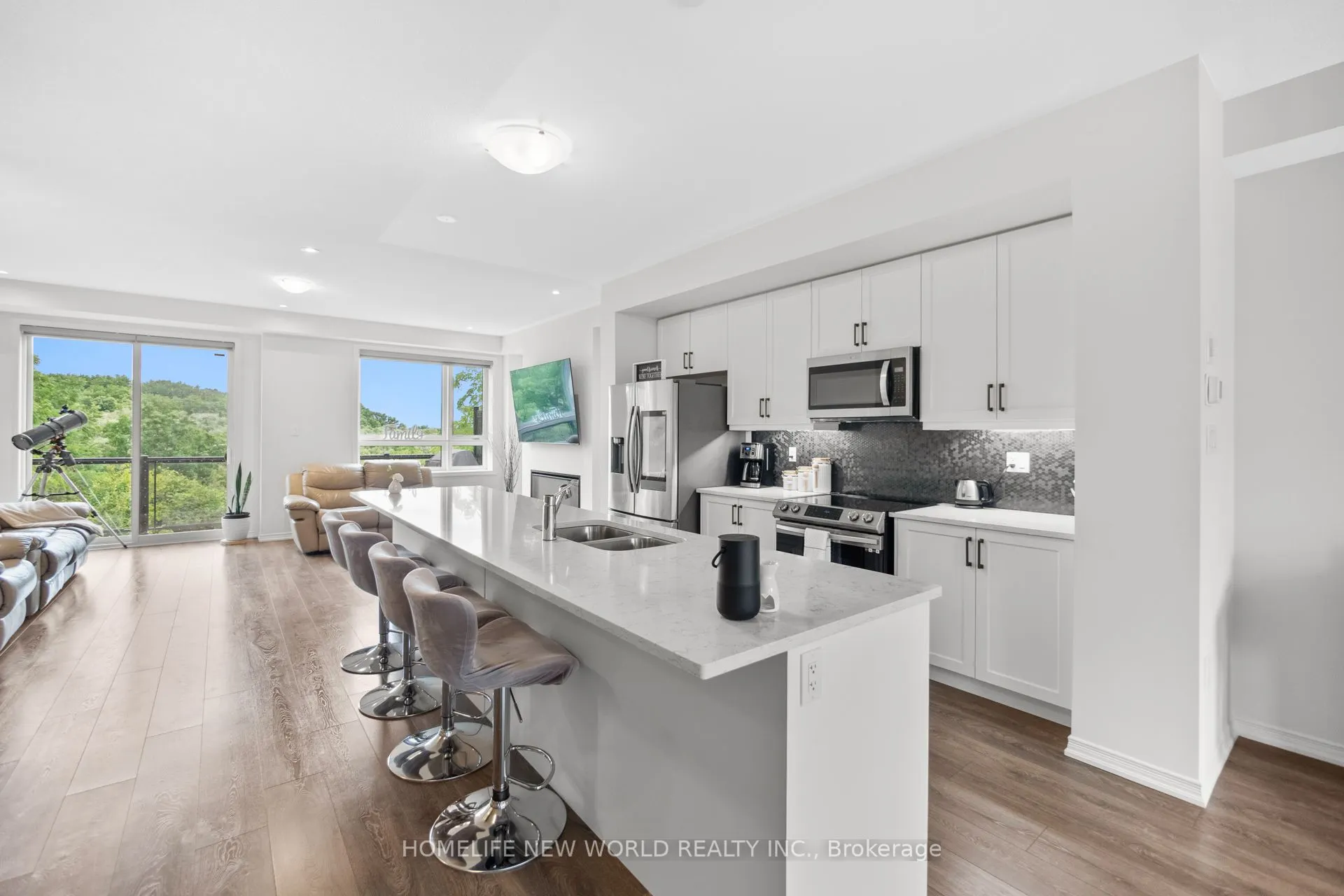51 Woodstream Drive