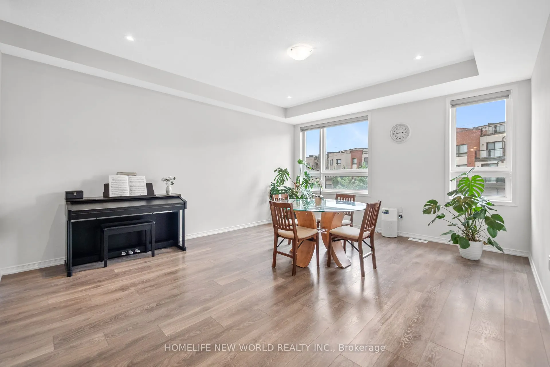 51 Woodstream Drive
