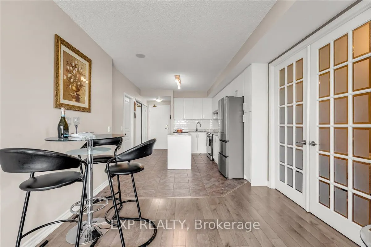 200 Burnhamthrope Road E, #607