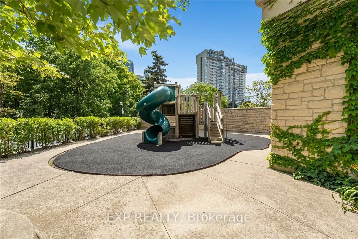 200 Burnhamthrope Road E, #607