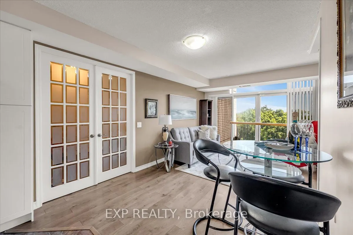 200 Burnhamthrope Road E, #607