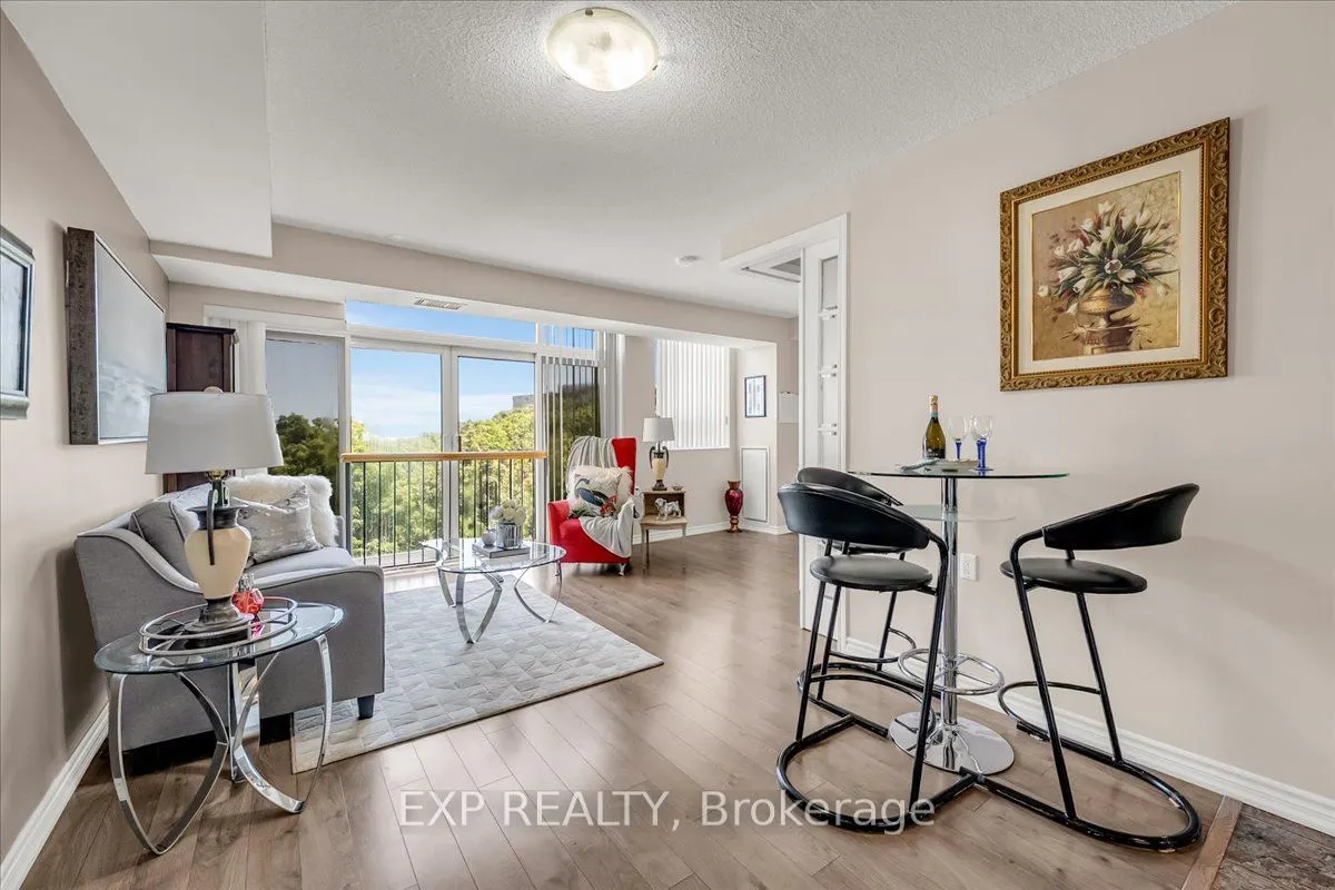 200 Burnhamthrope Road E, #607