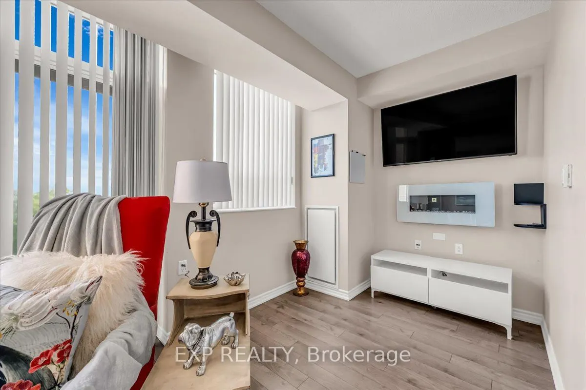 200 Burnhamthrope Road E, #607