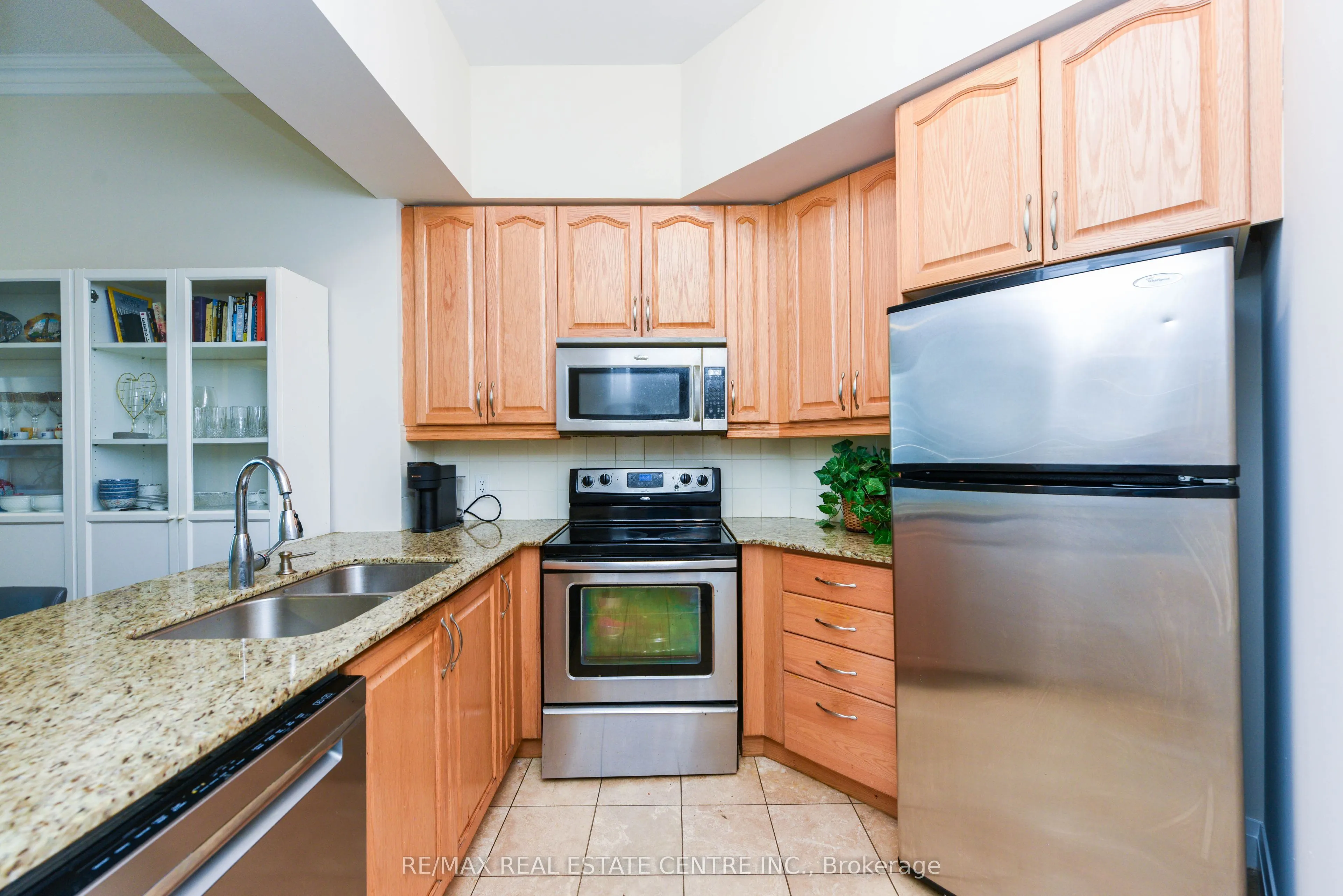90 Absolute Avenue, #2605
