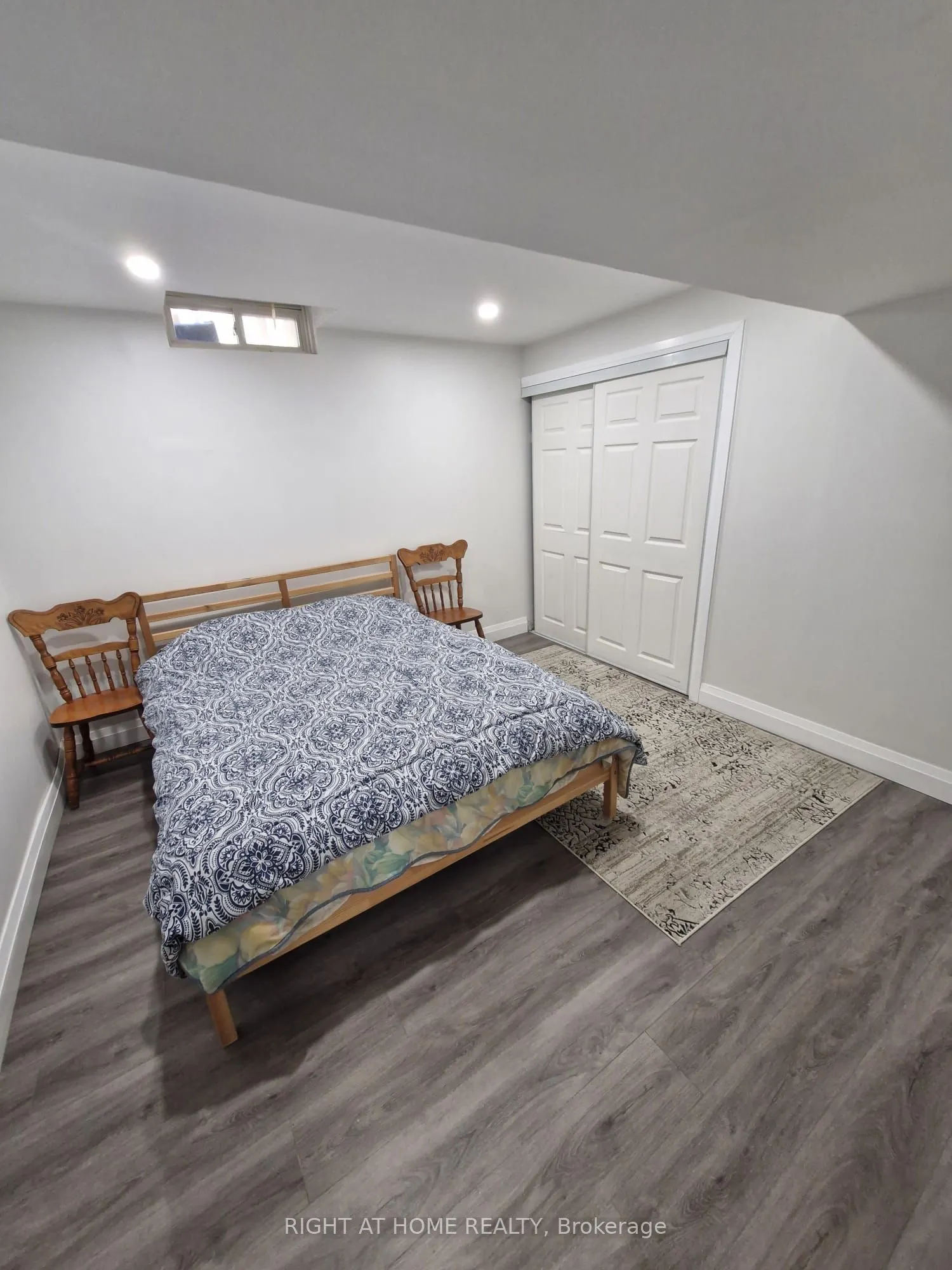 4469 Idlewilde Crescent