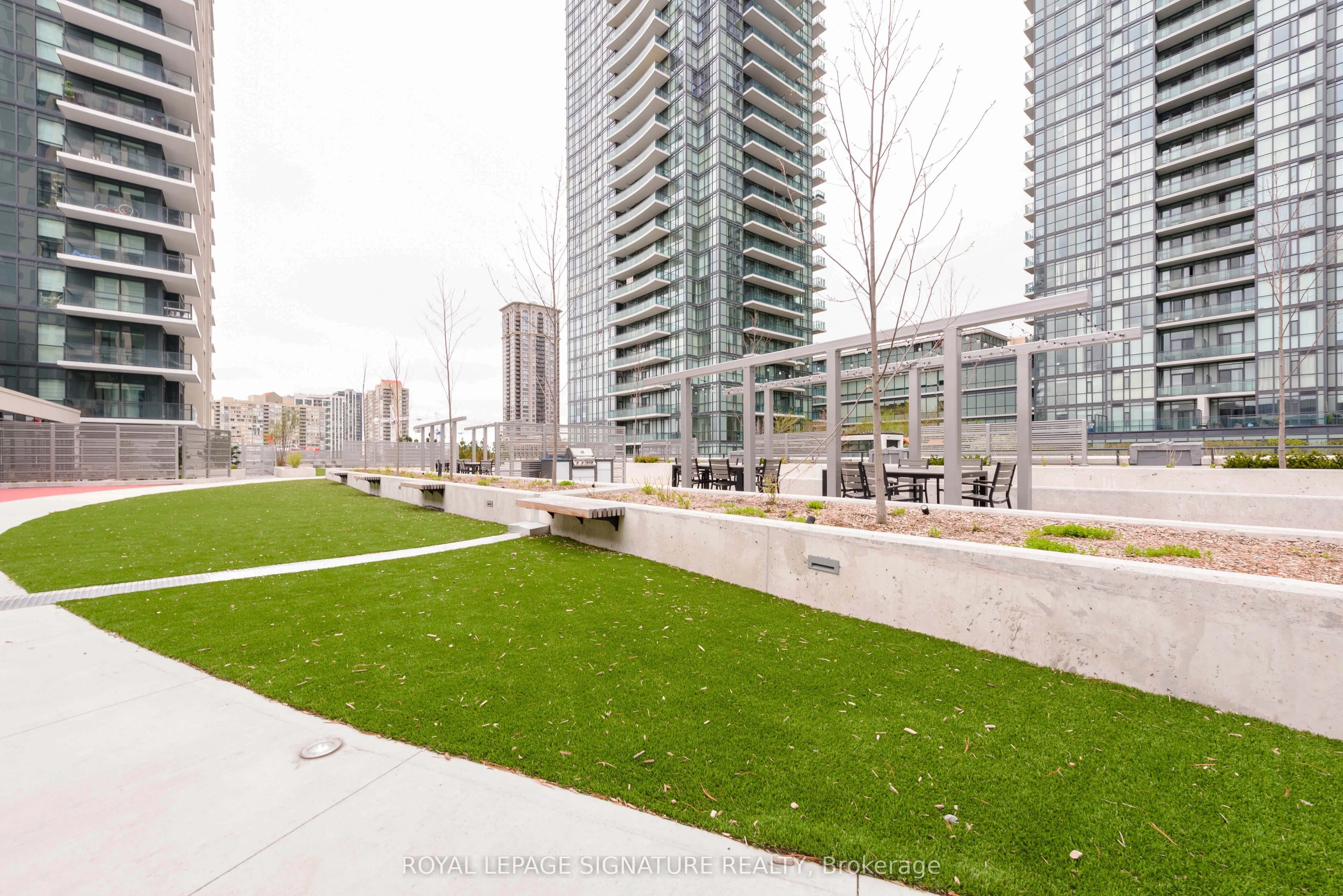 4085 Parkside Village Drive E, #526
