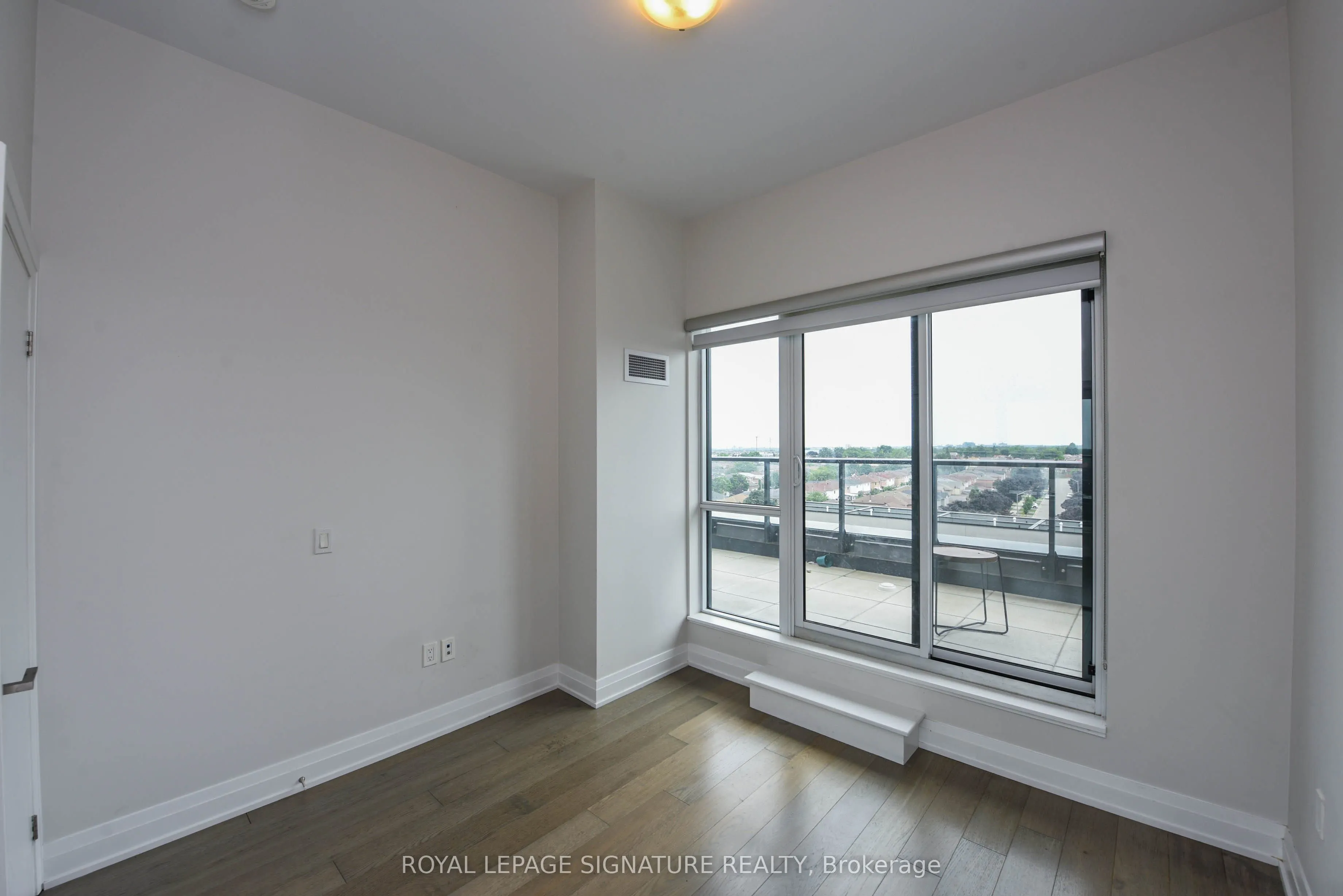 4085 Parkside Village Drive E, #526