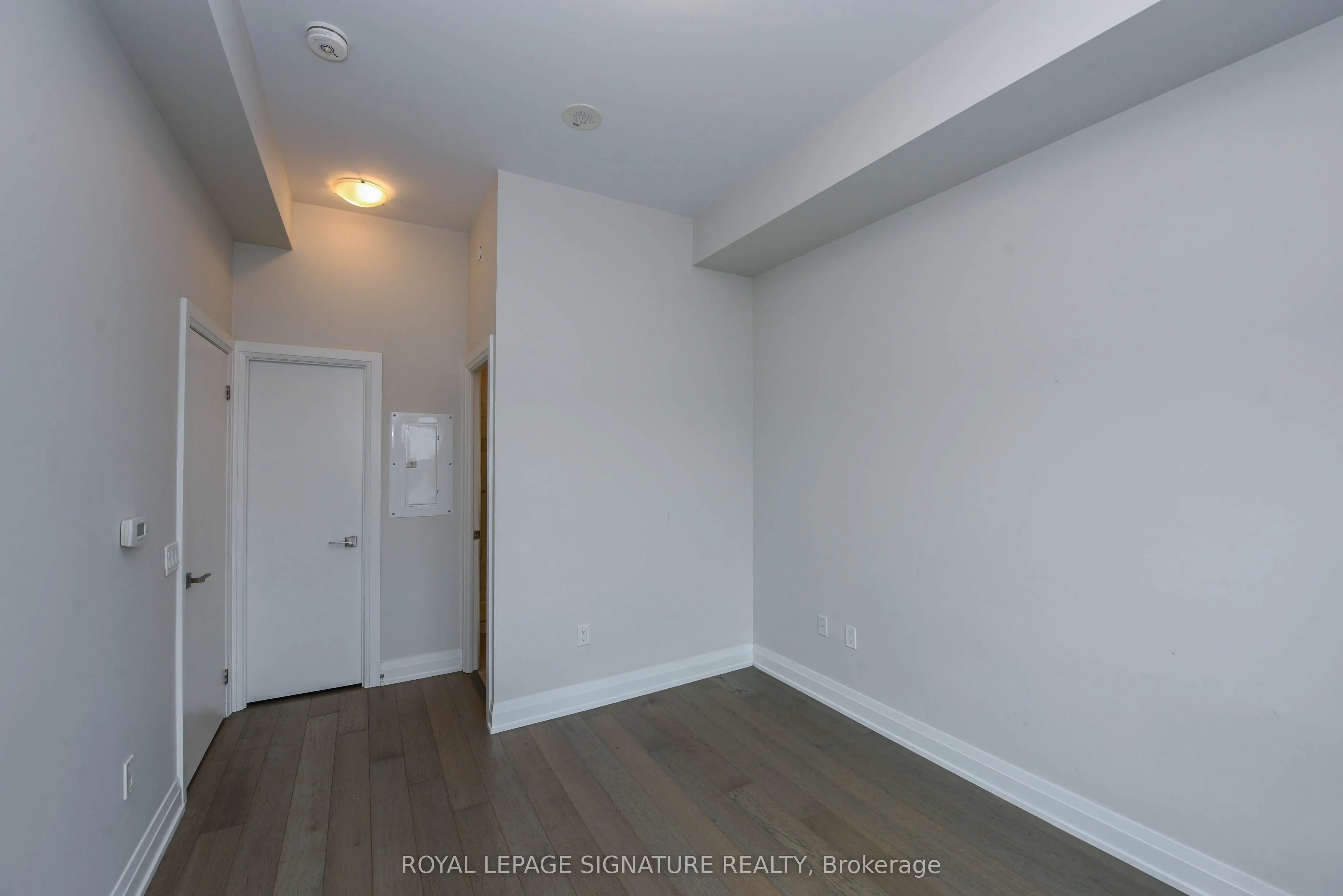 4085 Parkside Village Drive E, #526