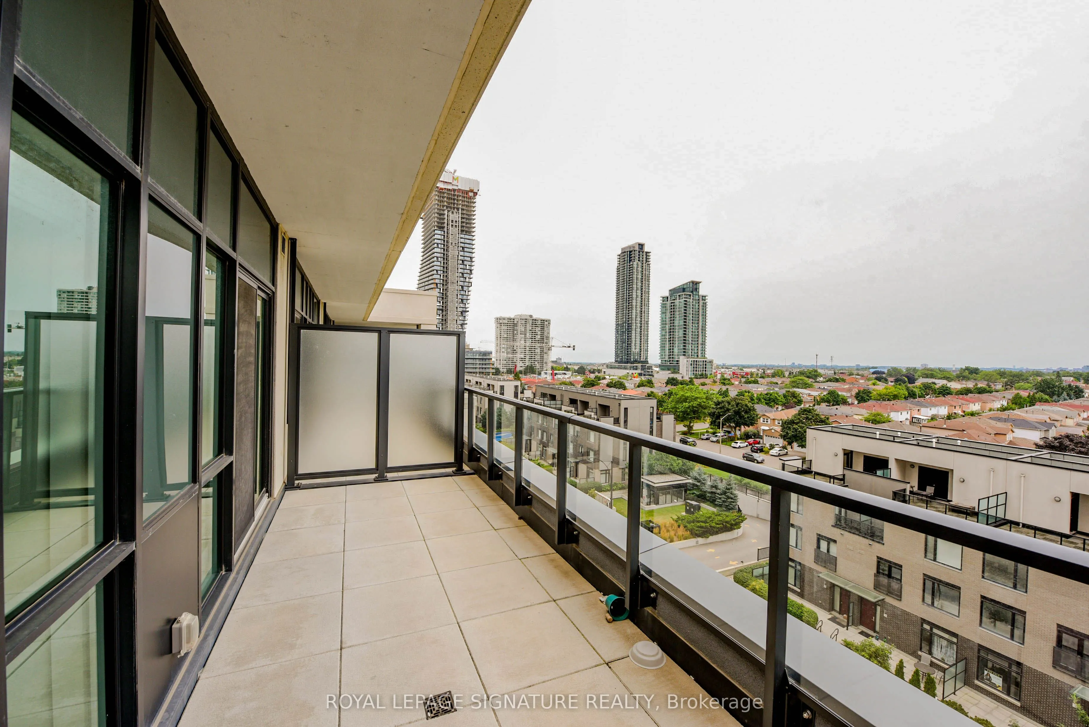 4085 Parkside Village Drive E, #526
