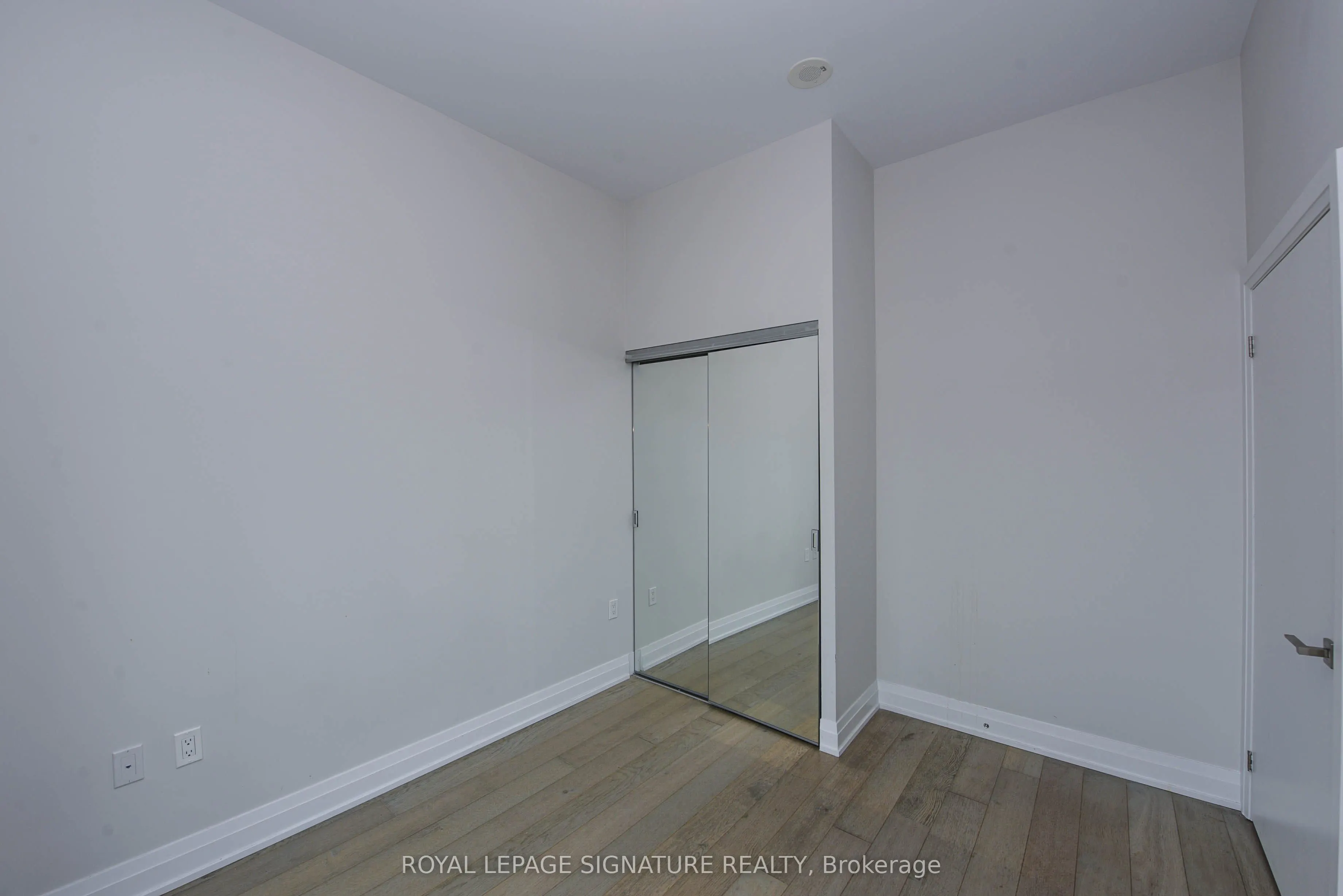 4085 Parkside Village Drive E, #526