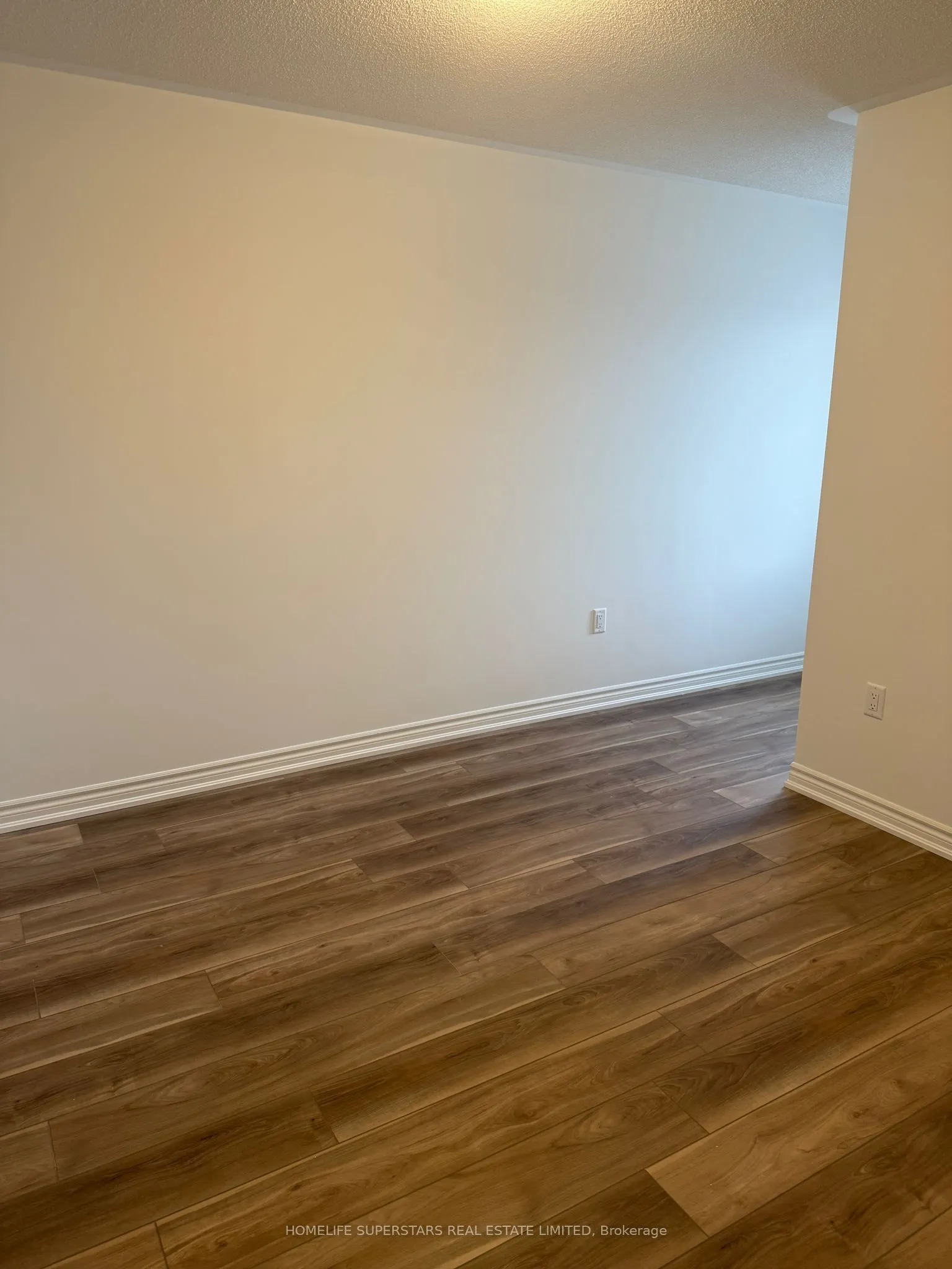 3009 Novar Road, #219