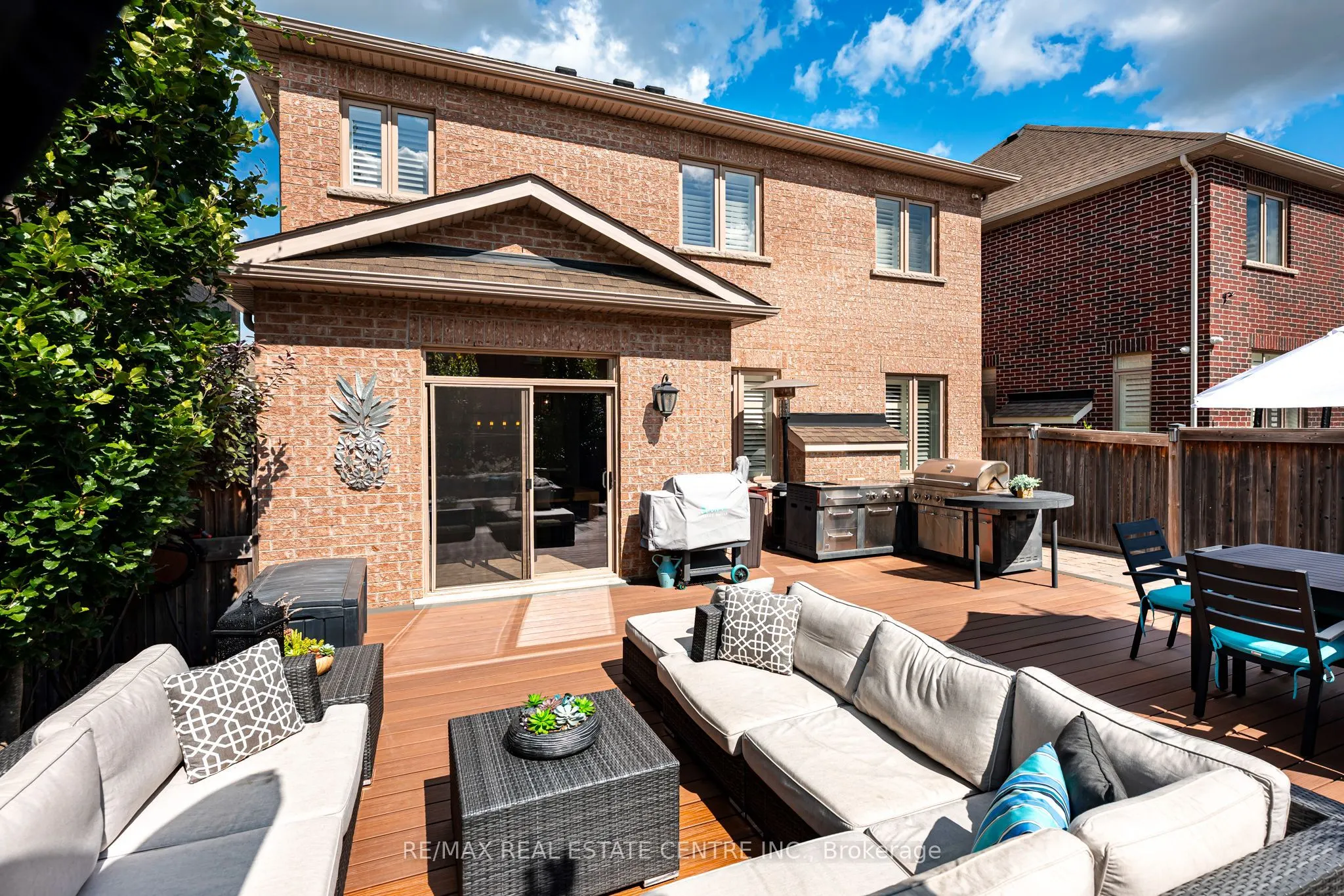 74 Cedarholme Avenue