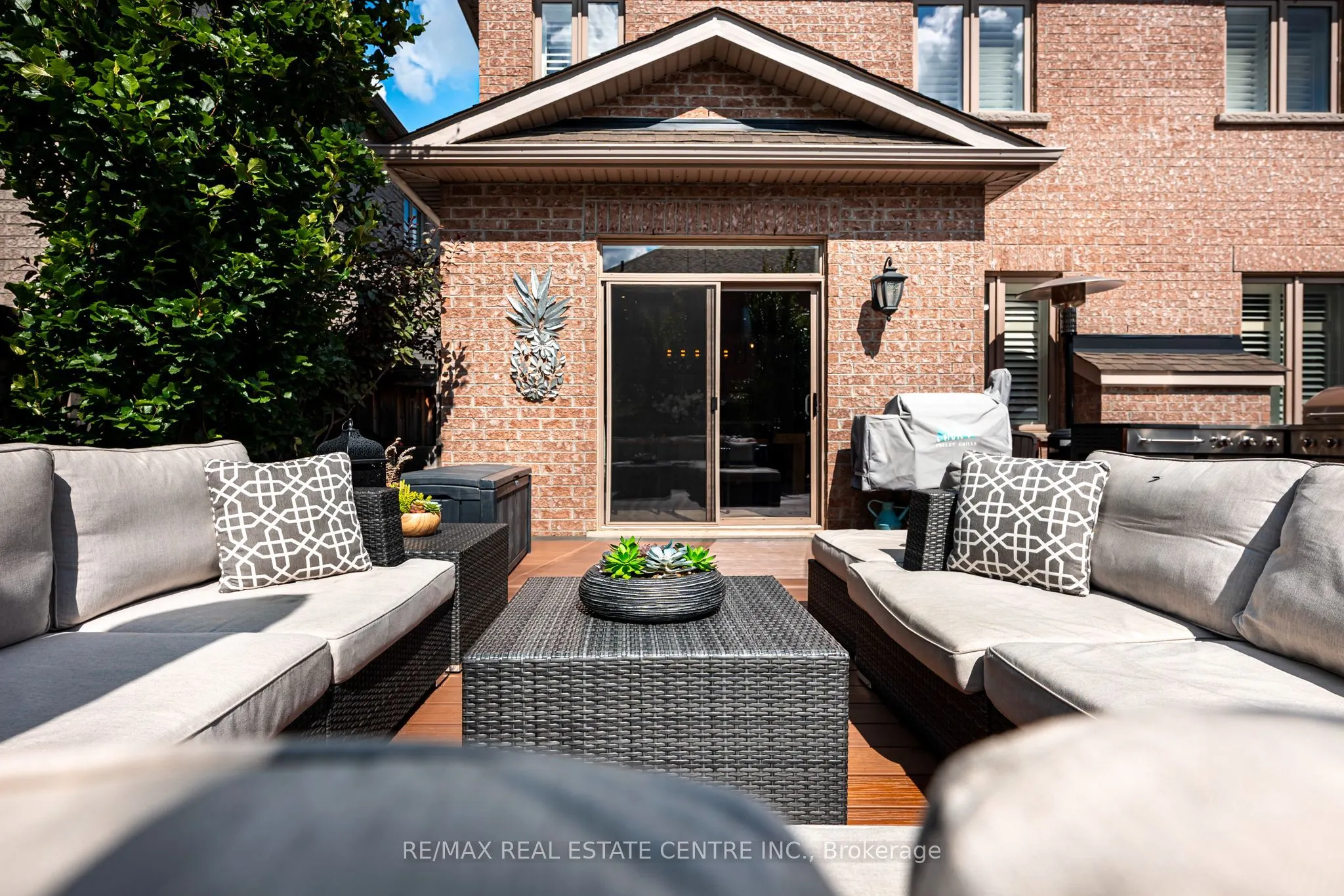 74 Cedarholme Avenue