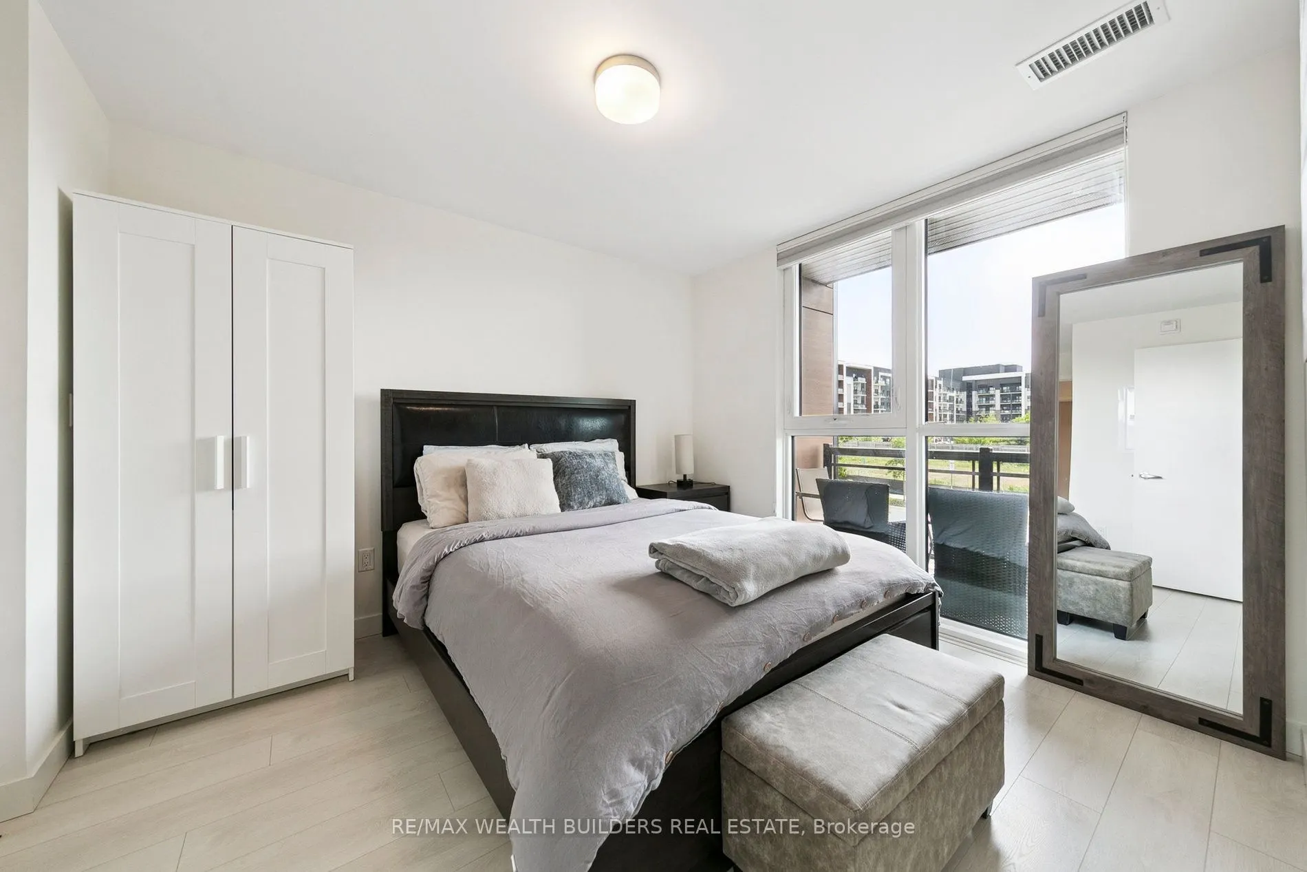 150 Sabina Drive, #202