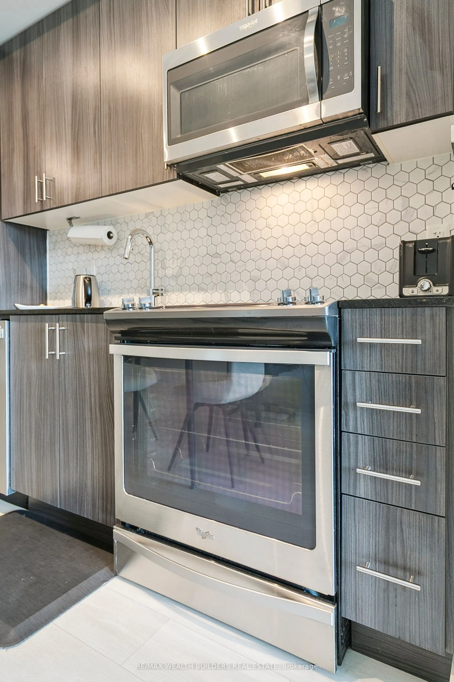 150 Sabina Drive, #202