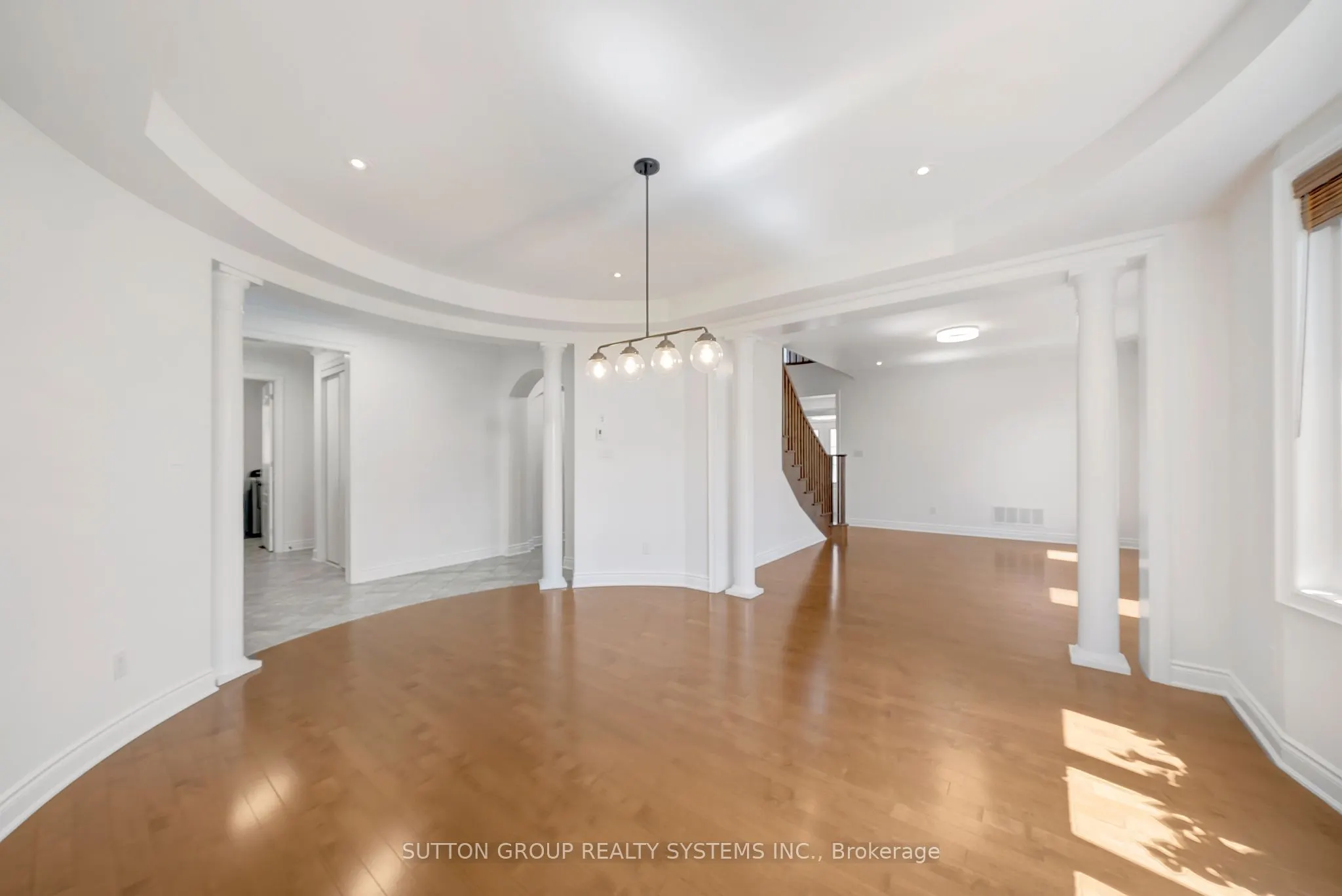 931 Syndenham Lane