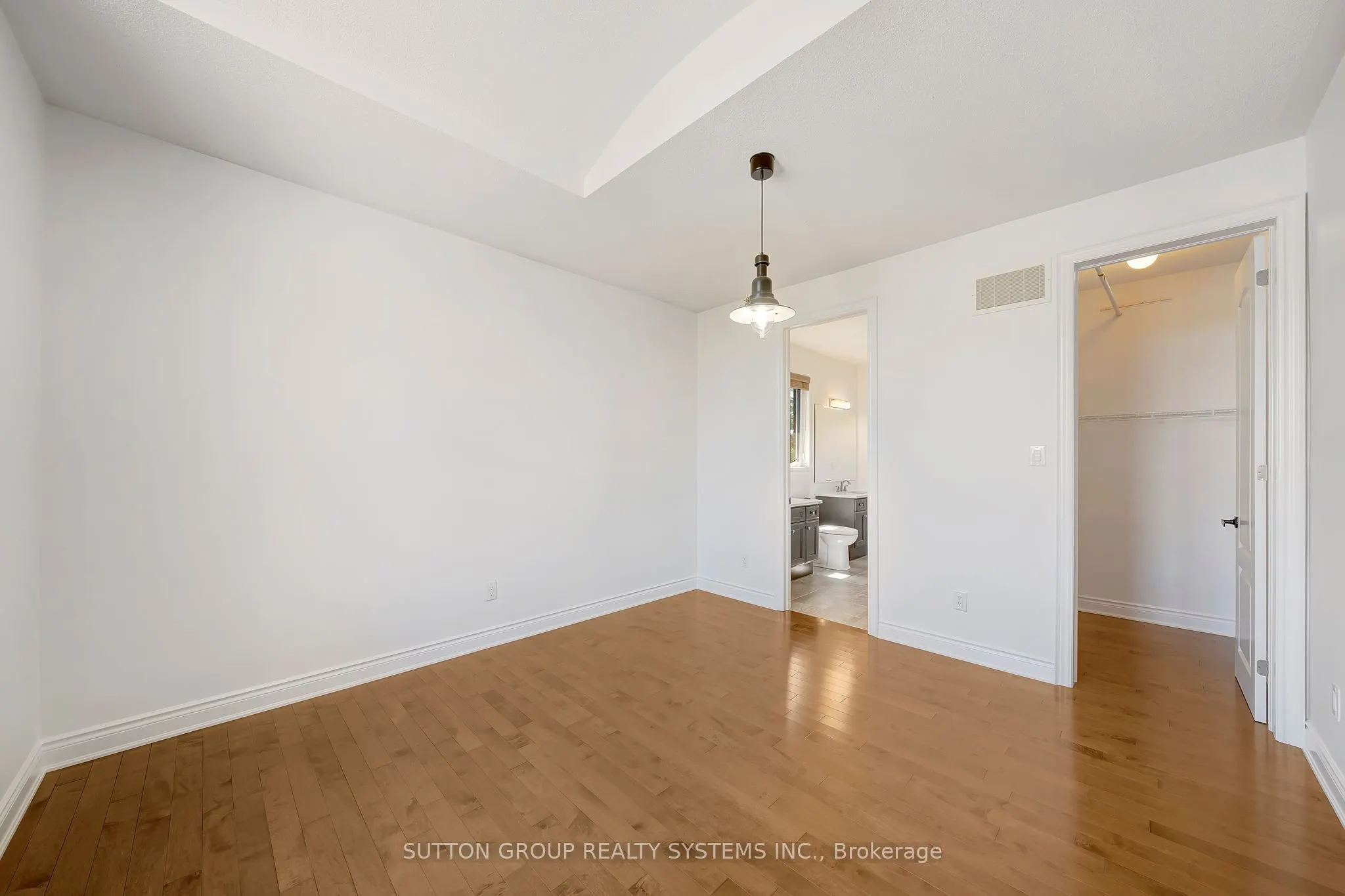 931 Syndenham Lane