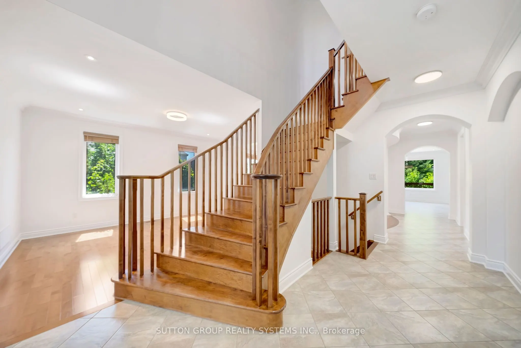 931 Syndenham Lane