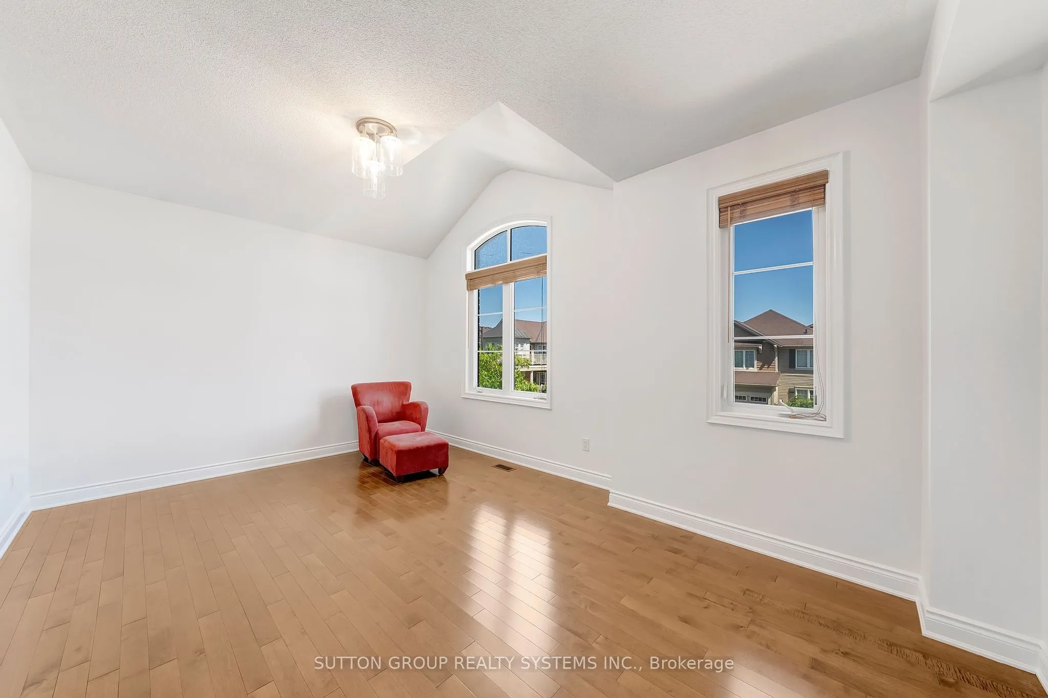 931 Syndenham Lane