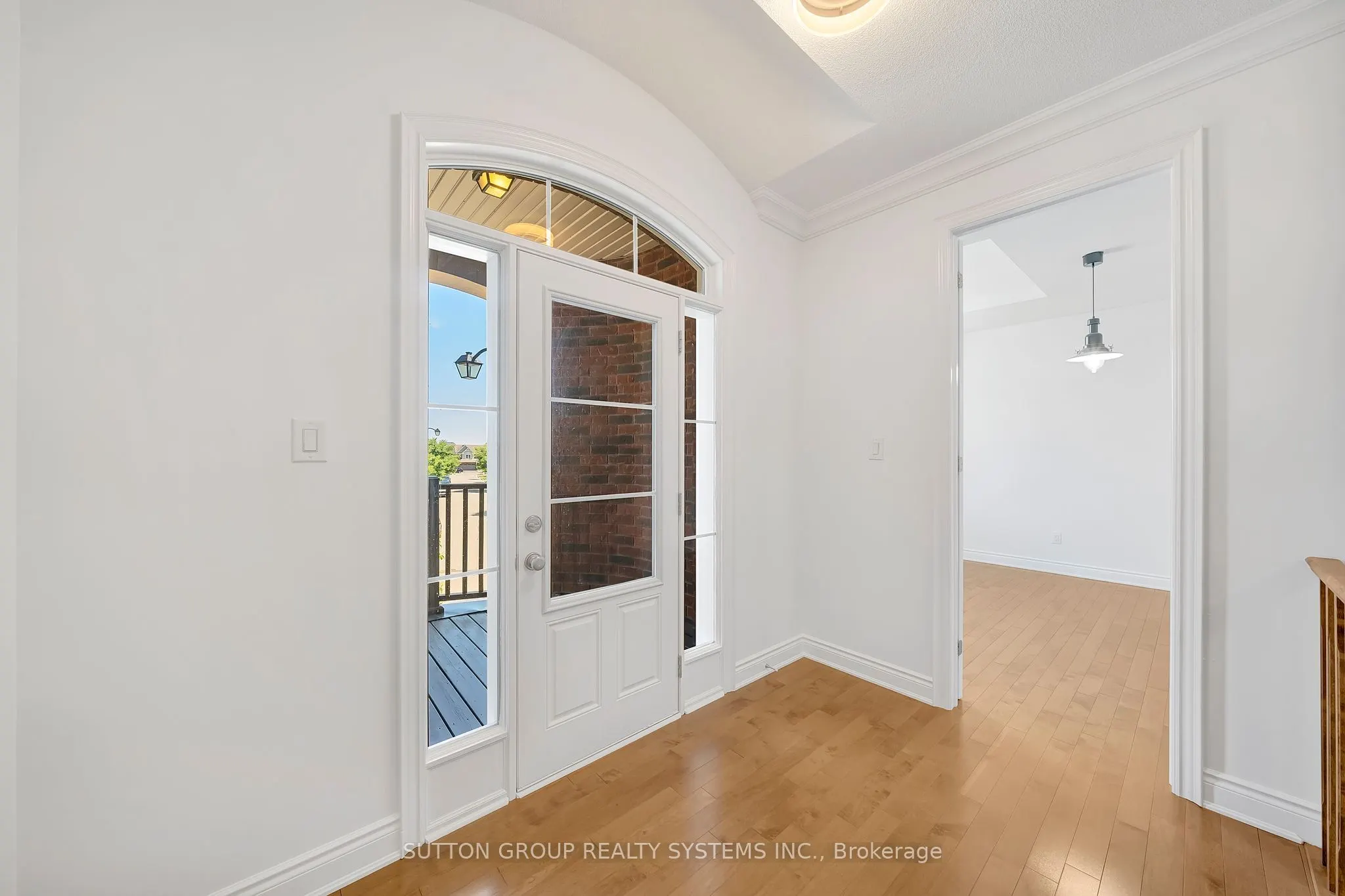 931 Syndenham Lane