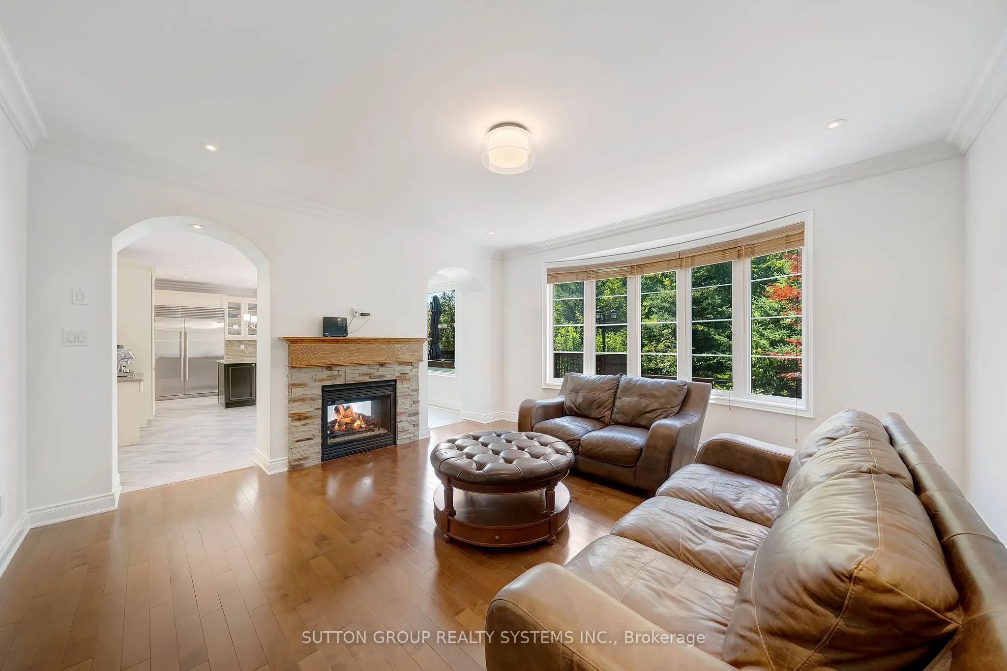 931 Syndenham Lane
